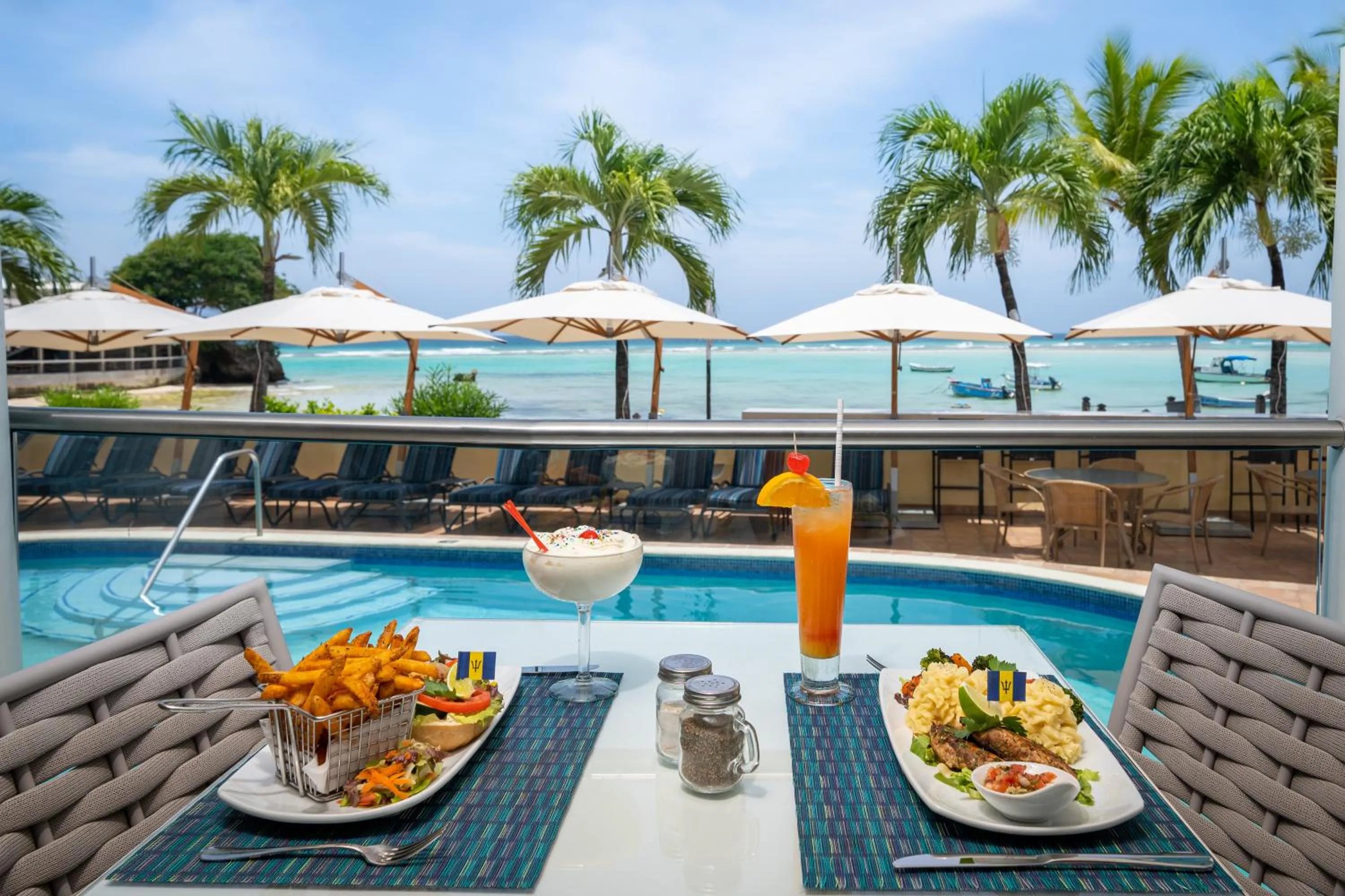 Restaurant/places to eat in Yellow Bird Hotel