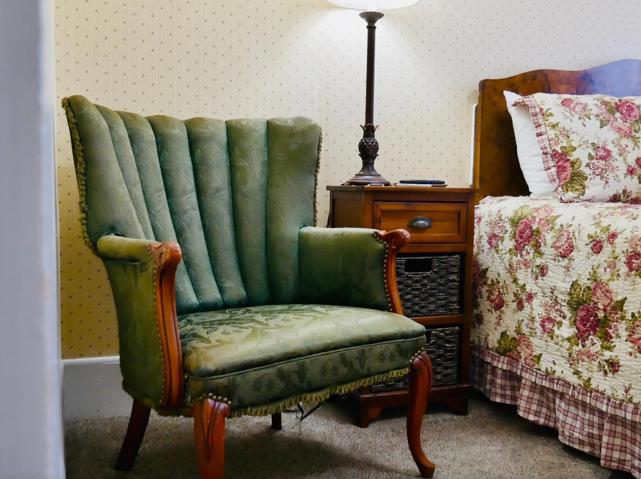 Bed in Wildflower Bed and Breakfast