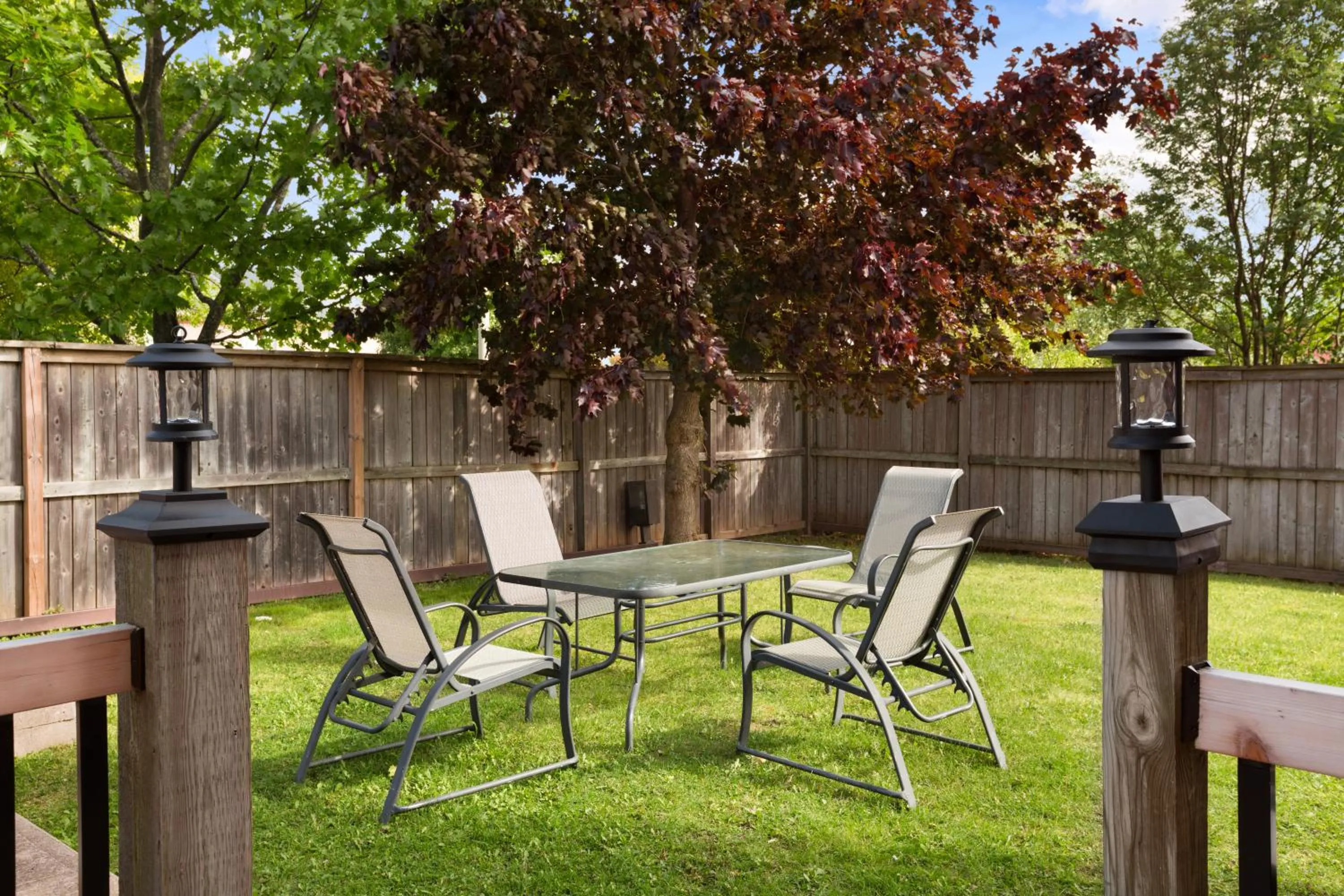 BBQ facilities in Days Inn by Wyndham Stouffville