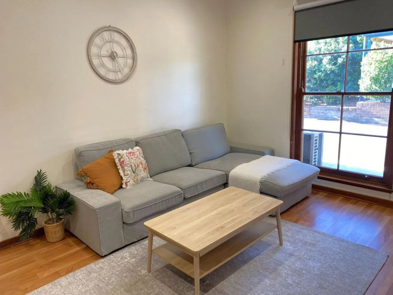 Living room in Bushman's Motor Inn