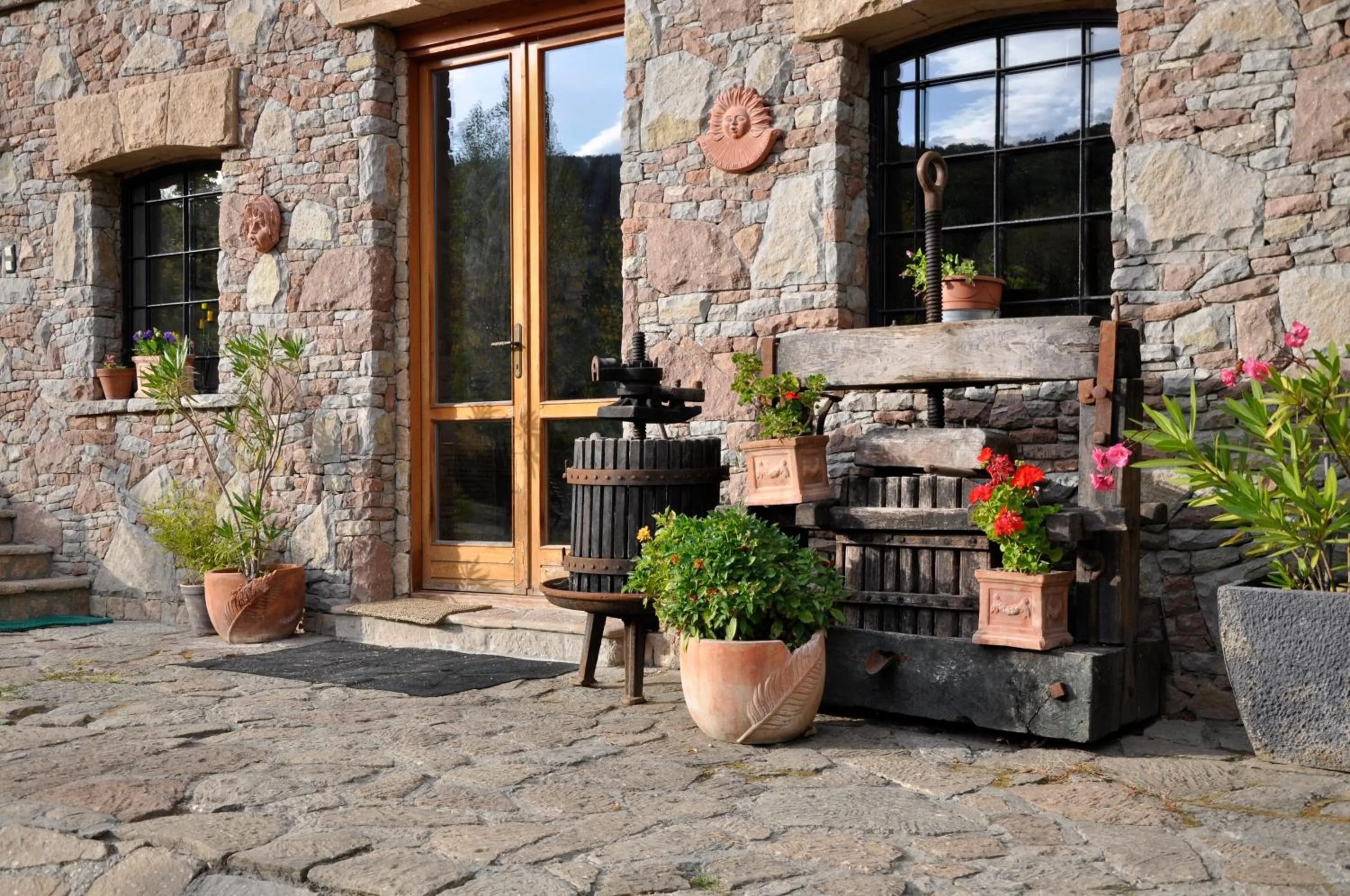 Facade/entrance in Nomad Hotel & Glamping