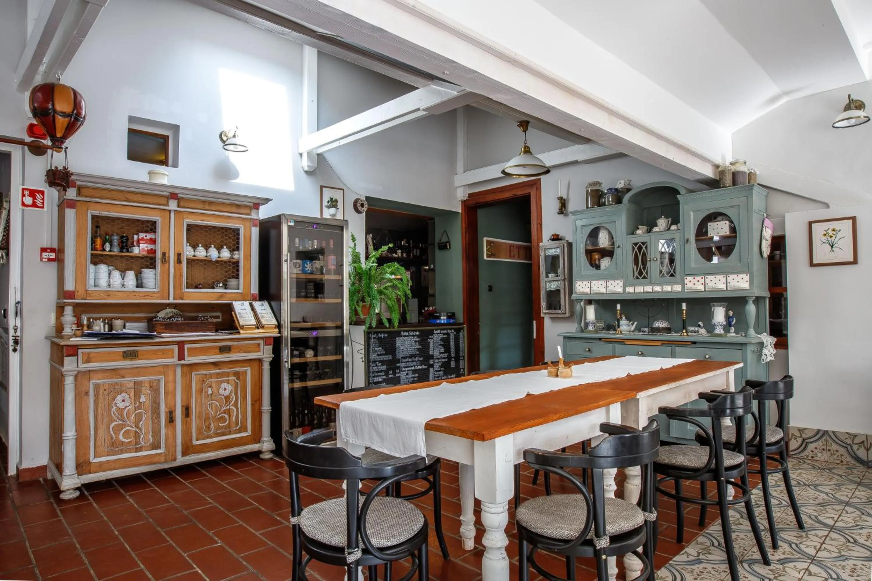 Restaurant/places to eat in Nomad Hotel & Glamping