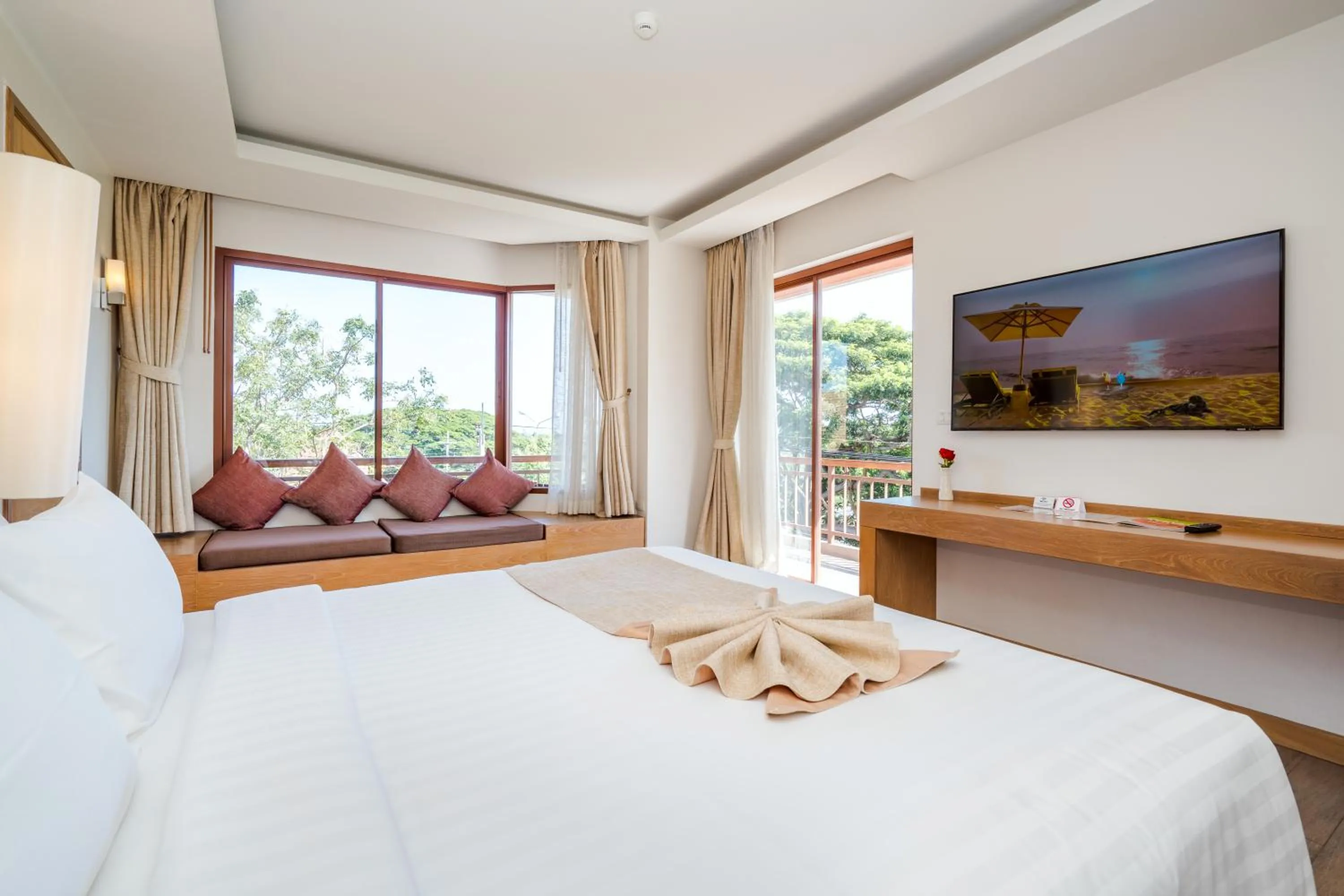 Bed in Ayrest Hua Hin Hotel