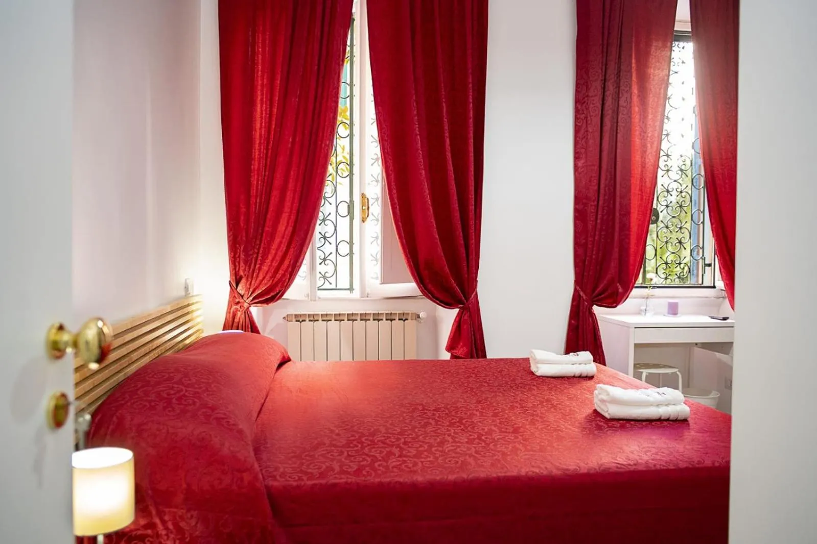 Bedroom, Bed in Il Bonsai B&B