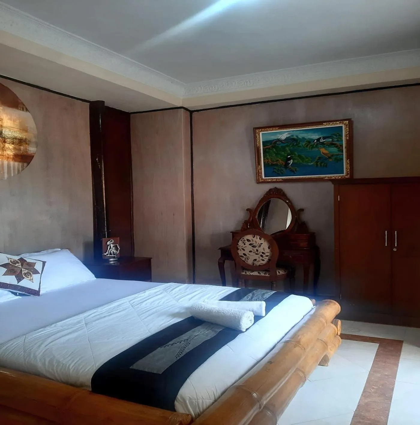 Bed in The Reinhold Guesthouse Bali