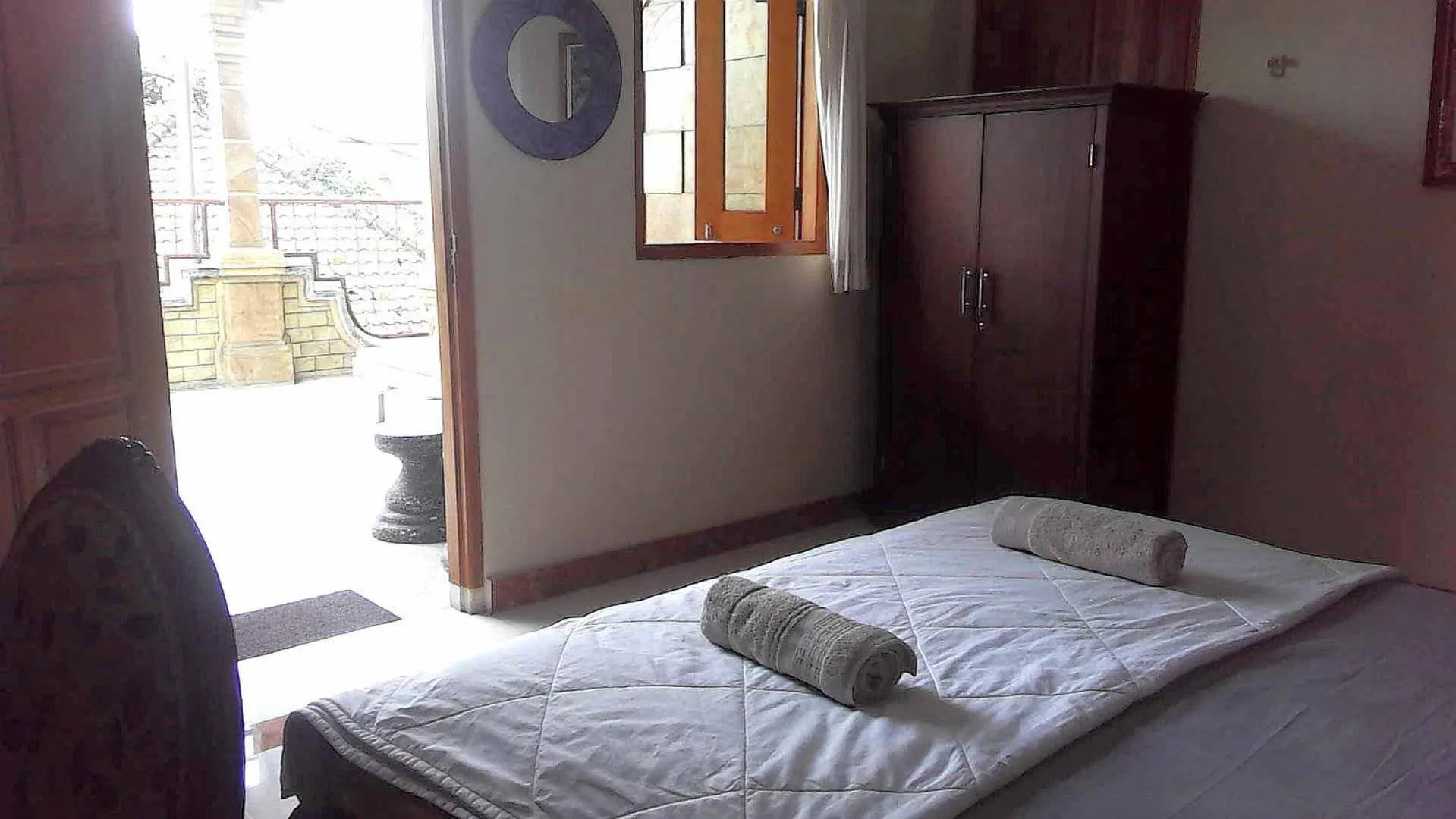 Photo of the whole room, Bed in The Reinhold Guesthouse Bali