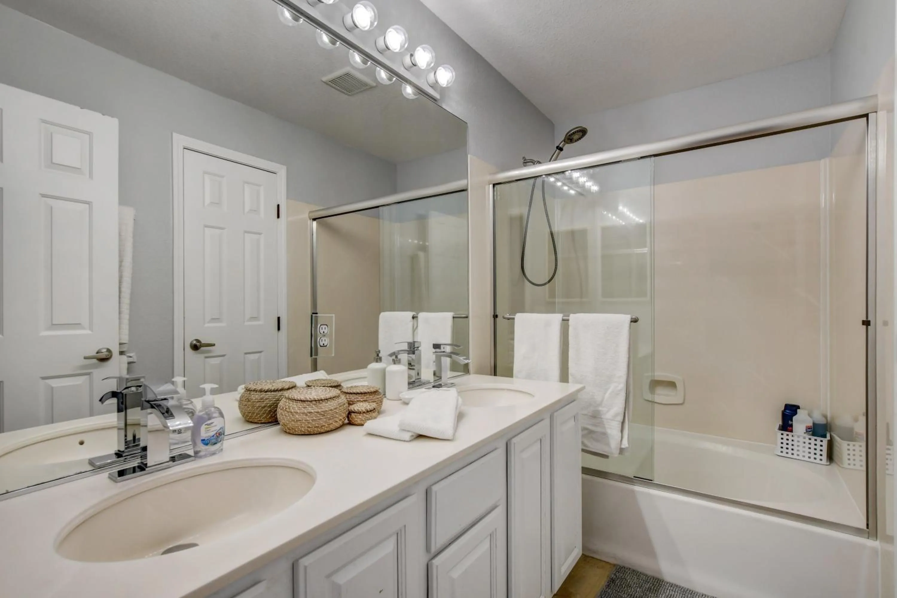 Bathroom in The Buddha Estate