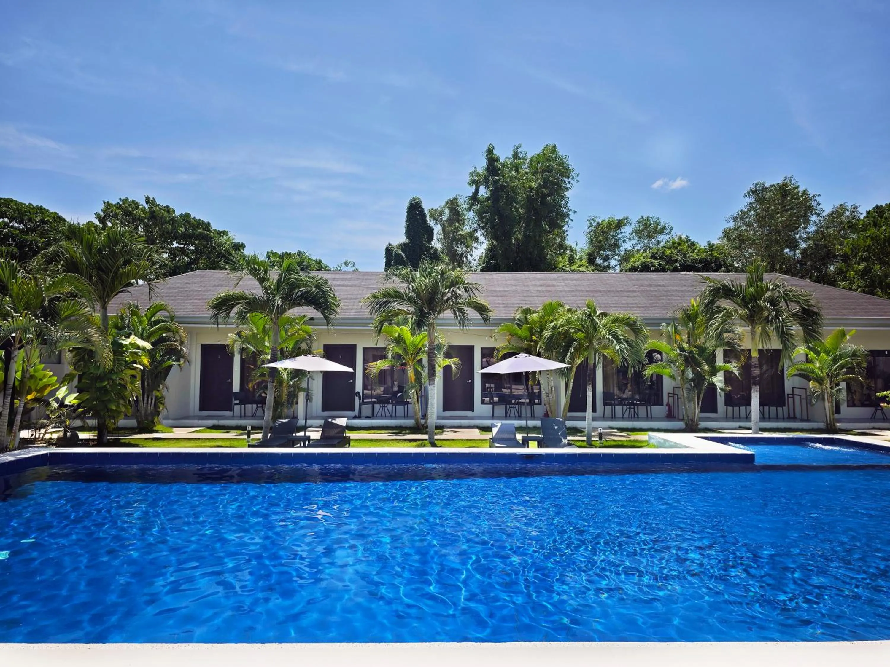Swimming pool in OHANA, Panglao Resort.