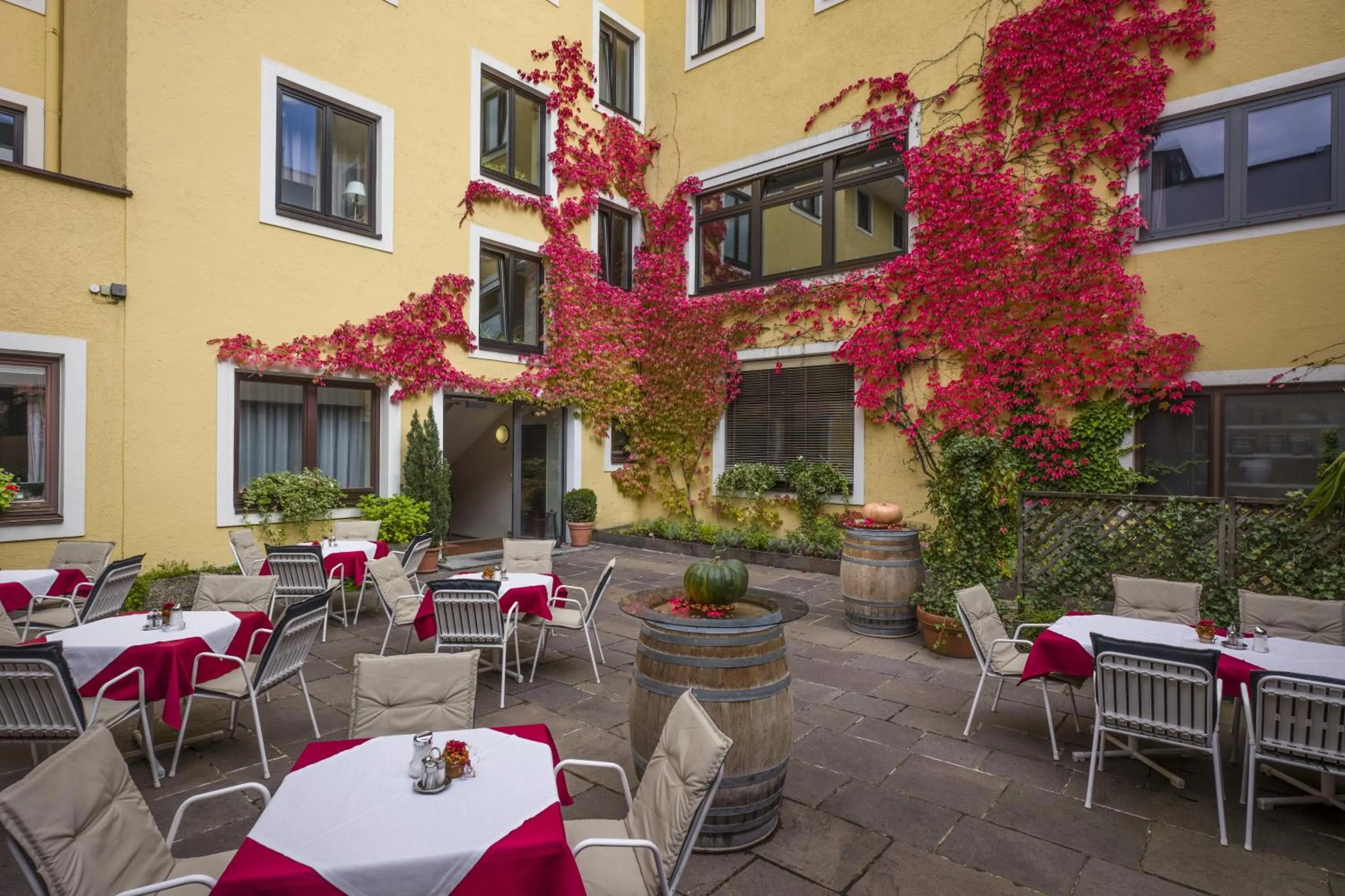 Restaurant/places to eat in Hotel Andreas Hofer