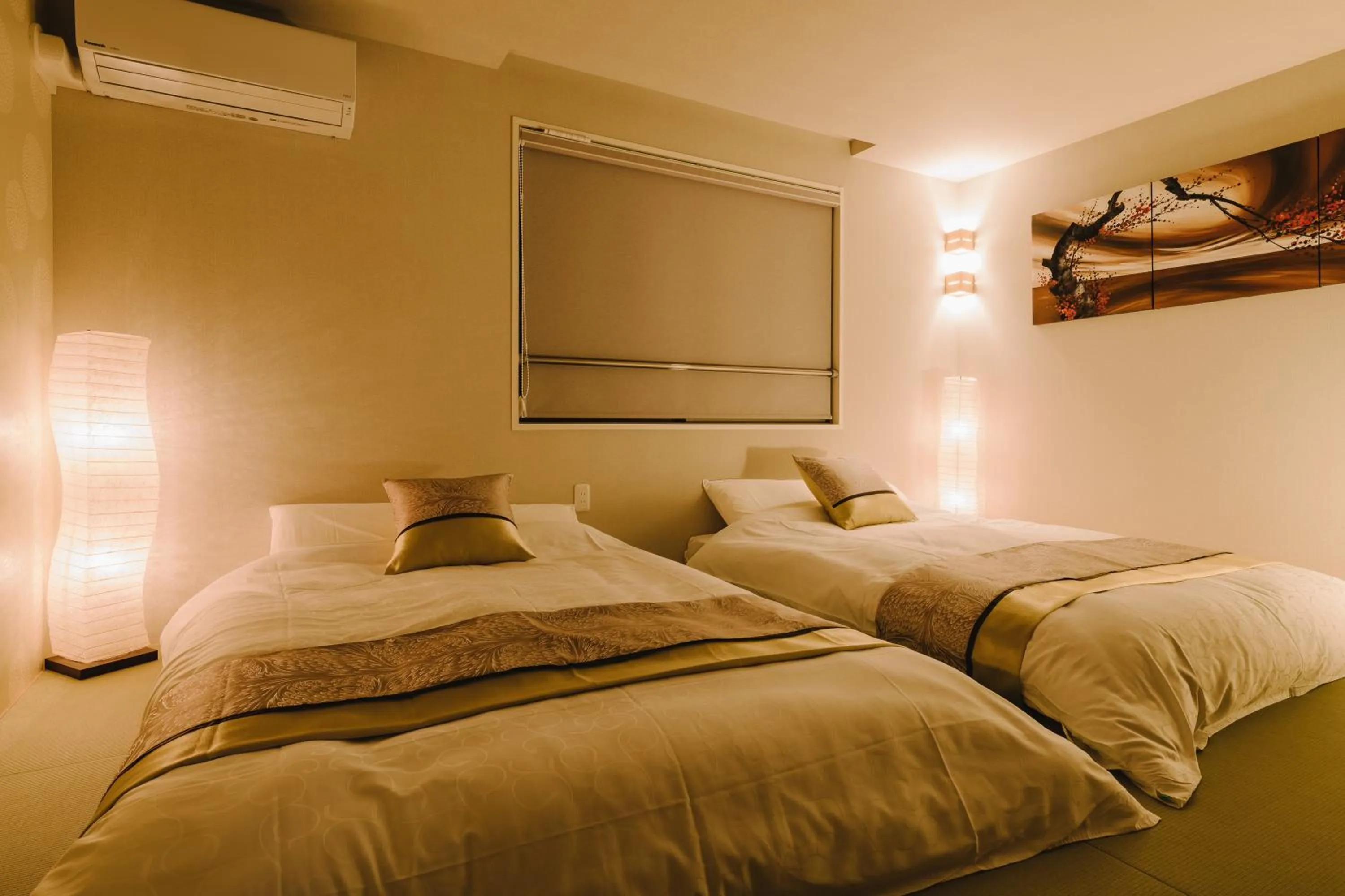 Bed in GRAND BASE Karatsu Ekiminami