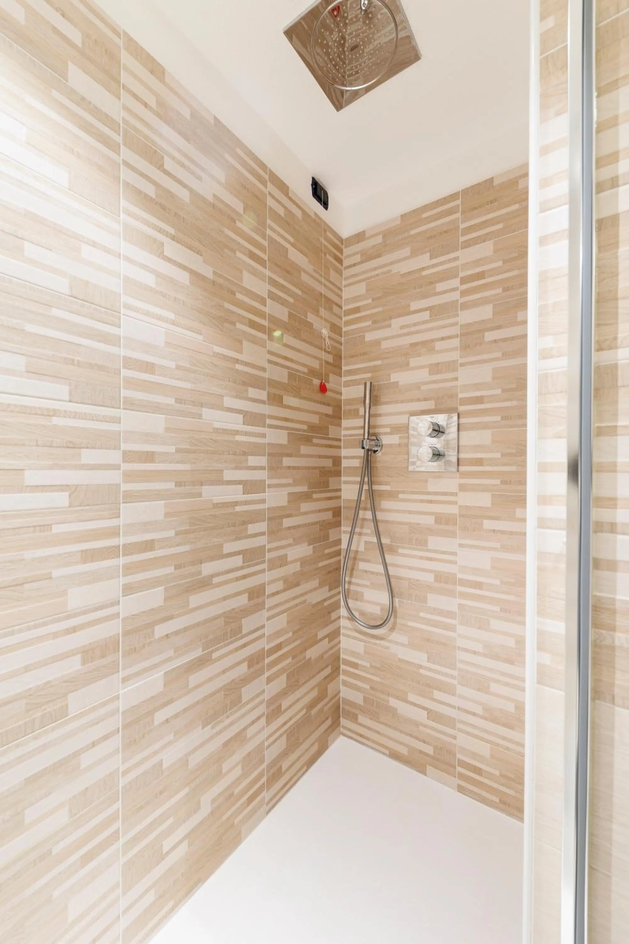 Shower in Hotel San Rocco