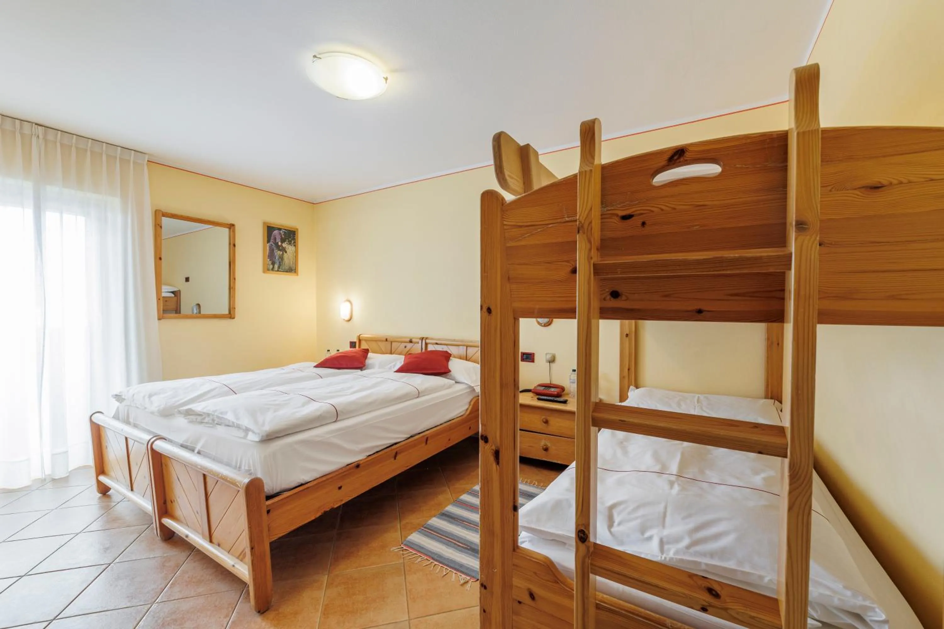 Bed in Hotel San Rocco