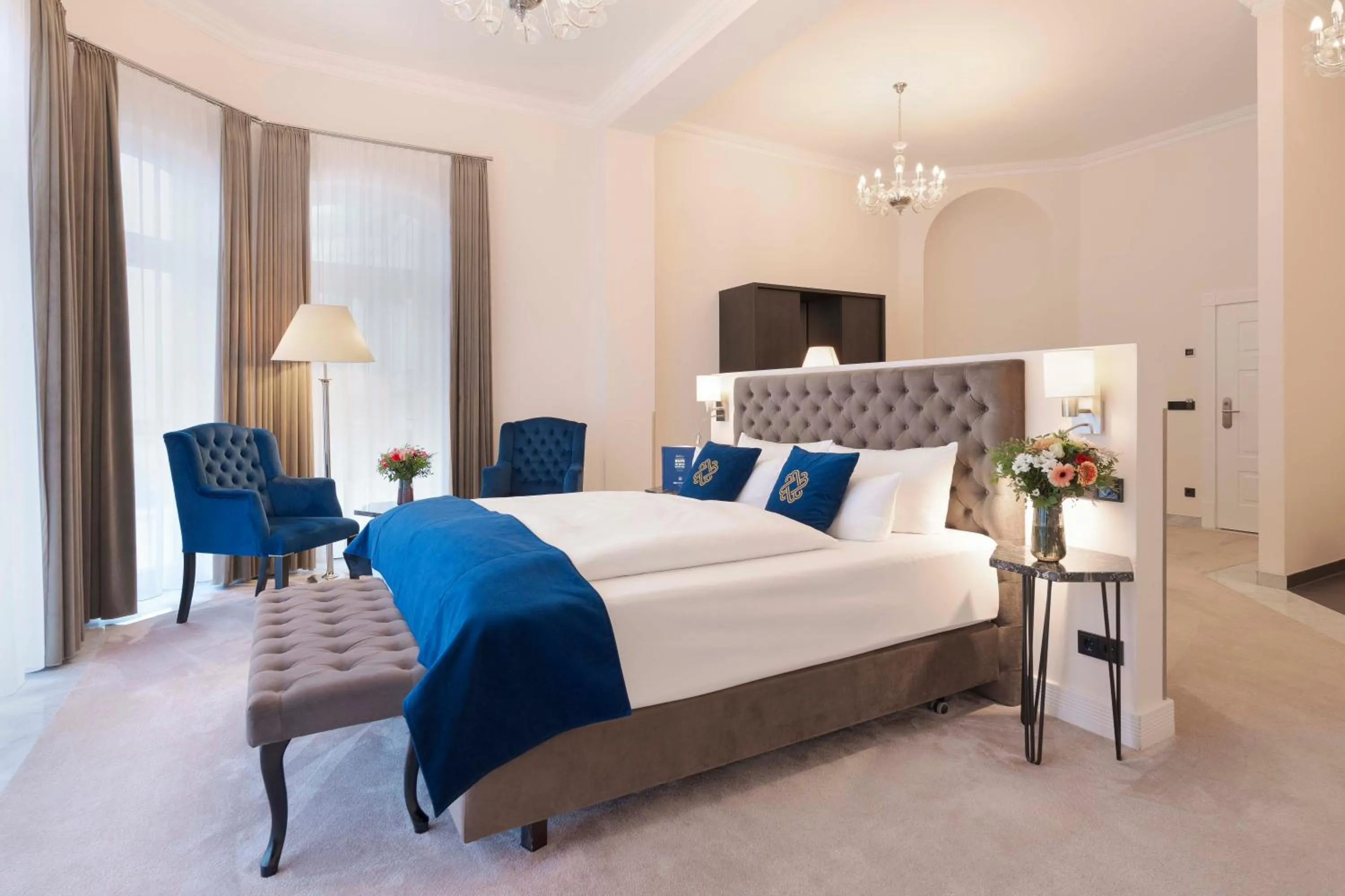 Bed in meergut HOTELS