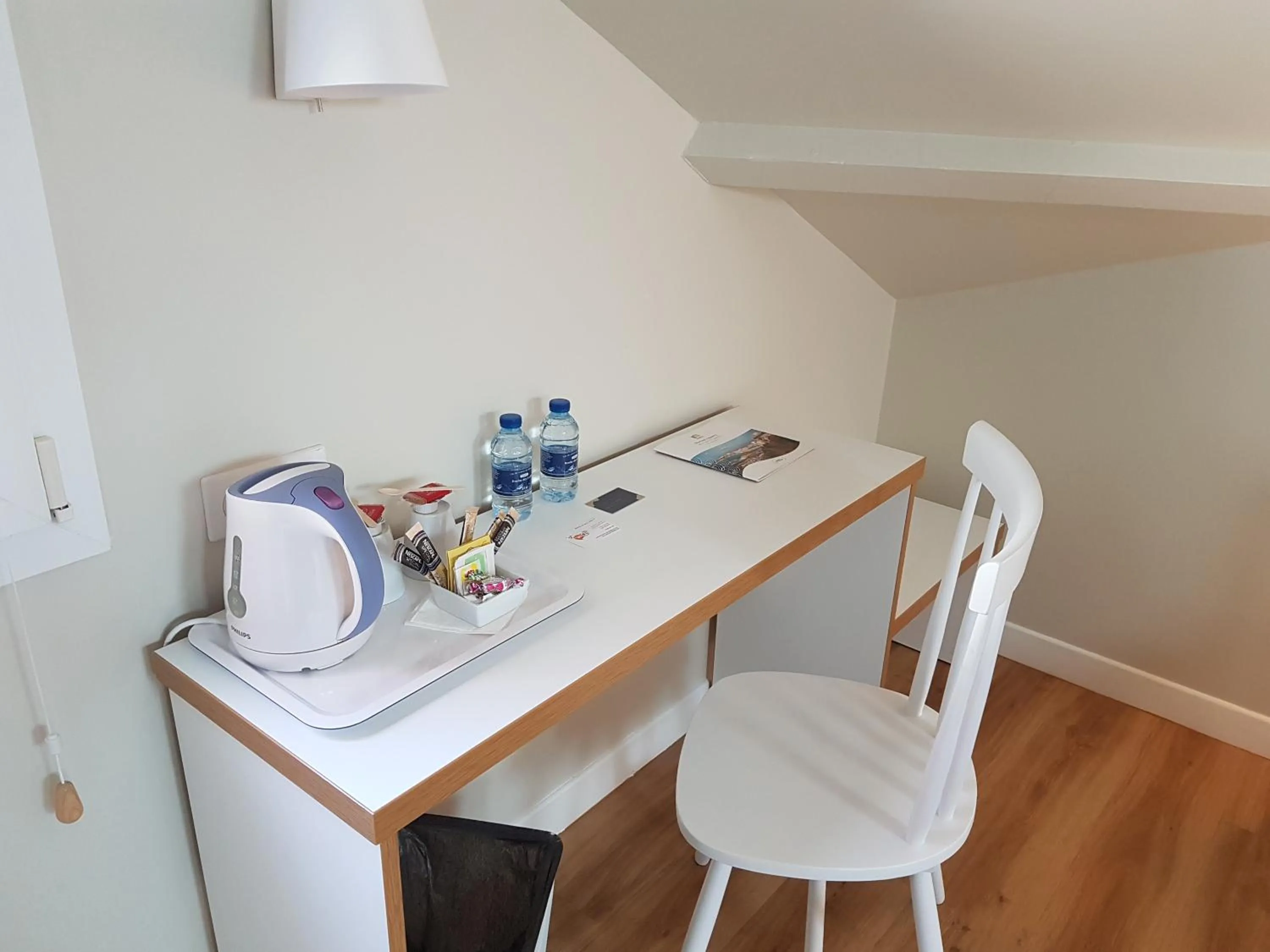 Coffee/tea facilities in Hôtel Au Bon Coin