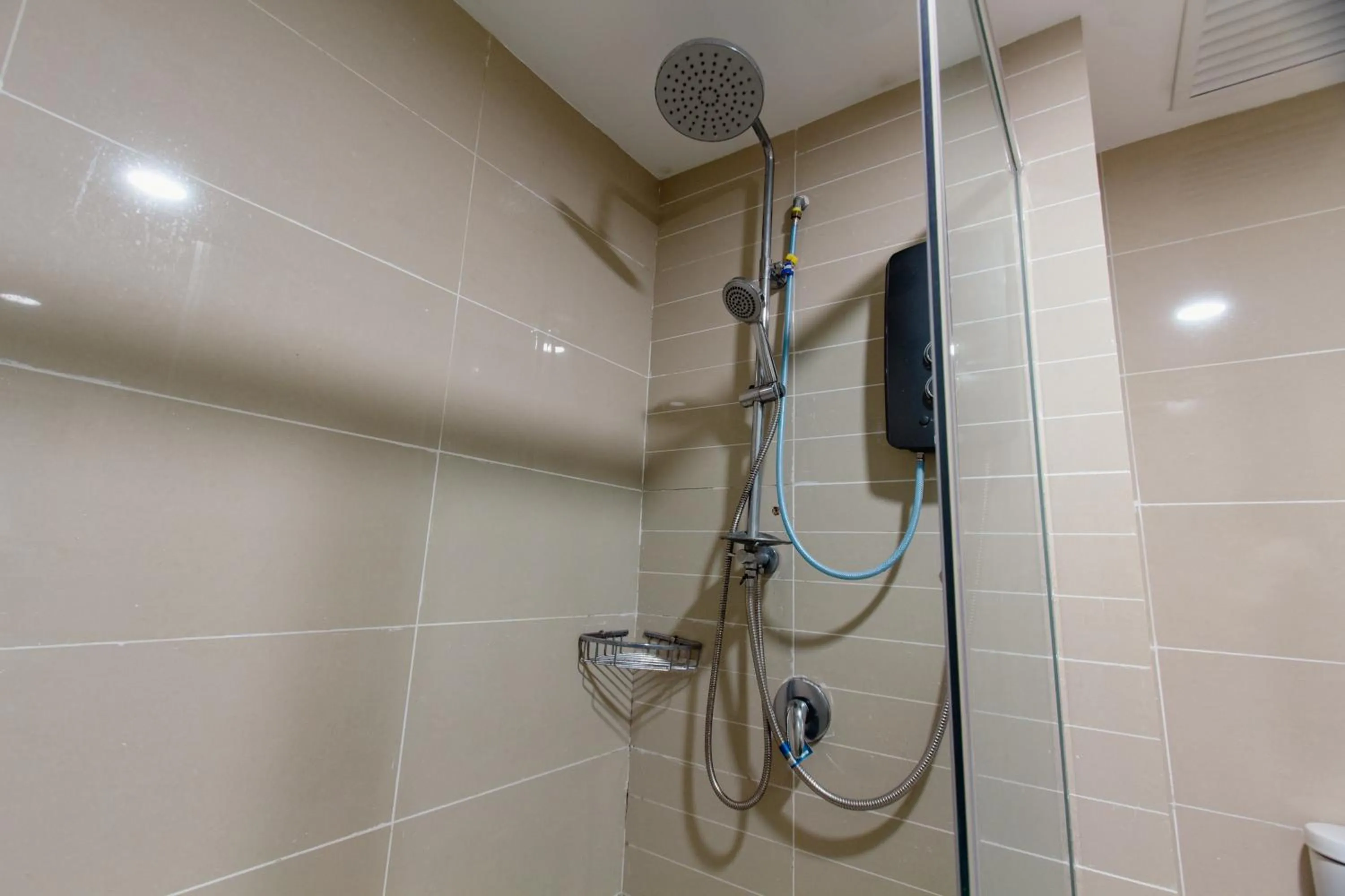 Shower in Bangi Perdana Hotel