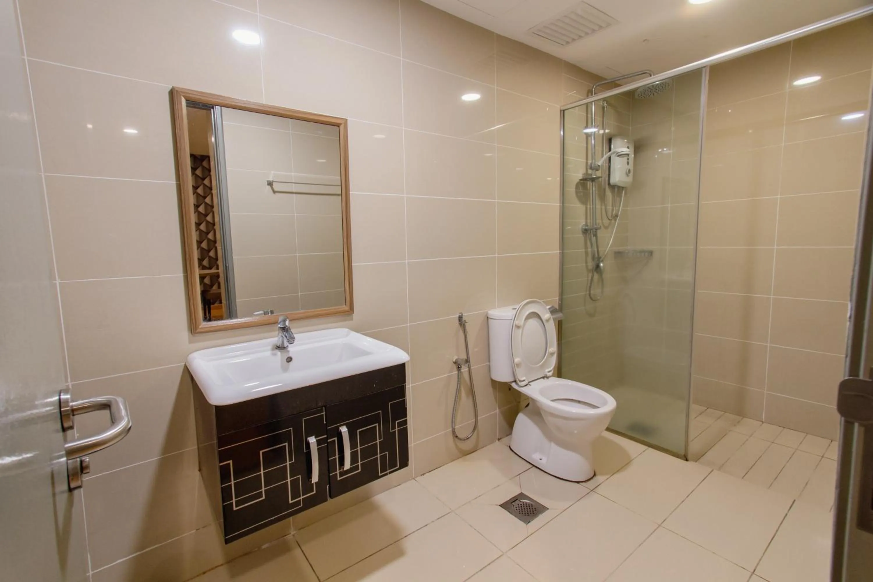 Shower in Bangi Perdana Hotel