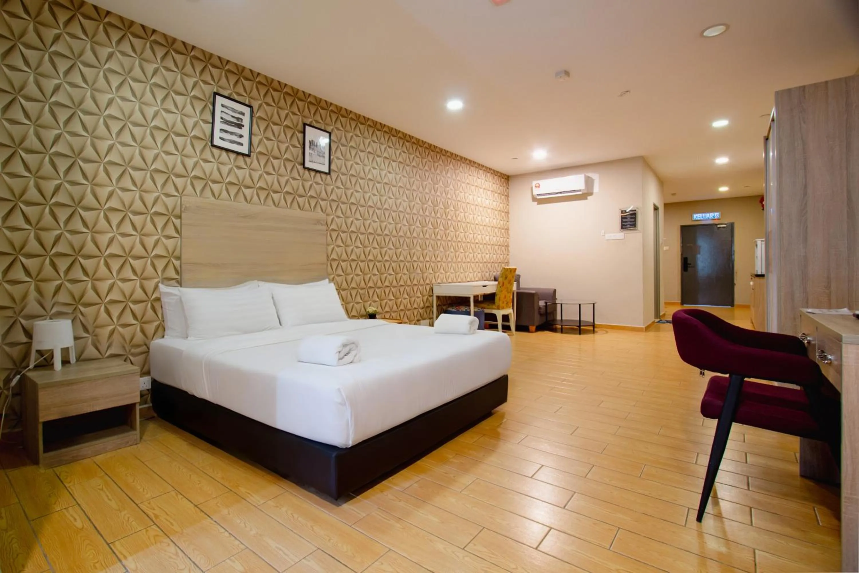 Bed in Bangi Perdana Hotel