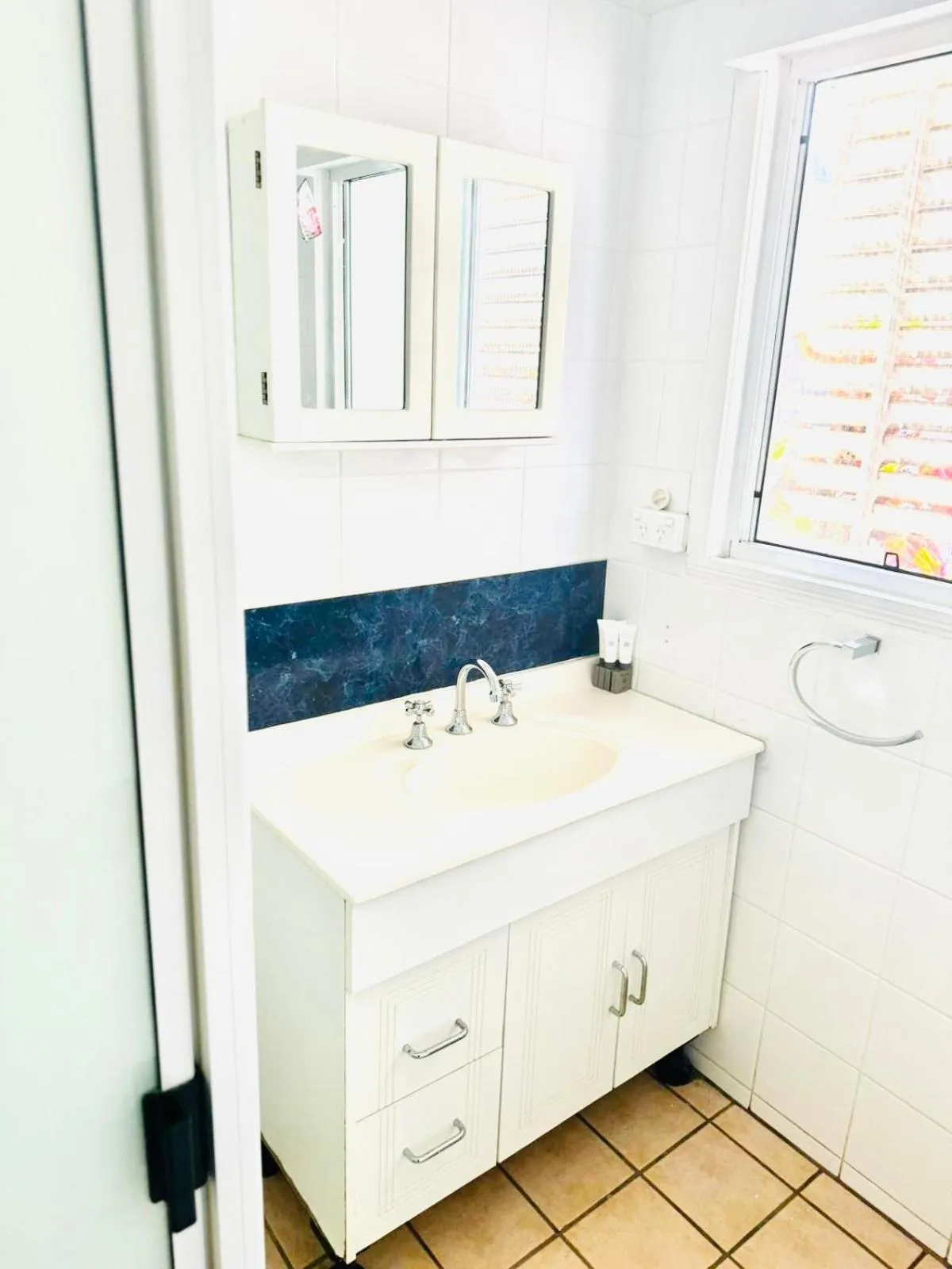 Bathroom in Motel Ingham