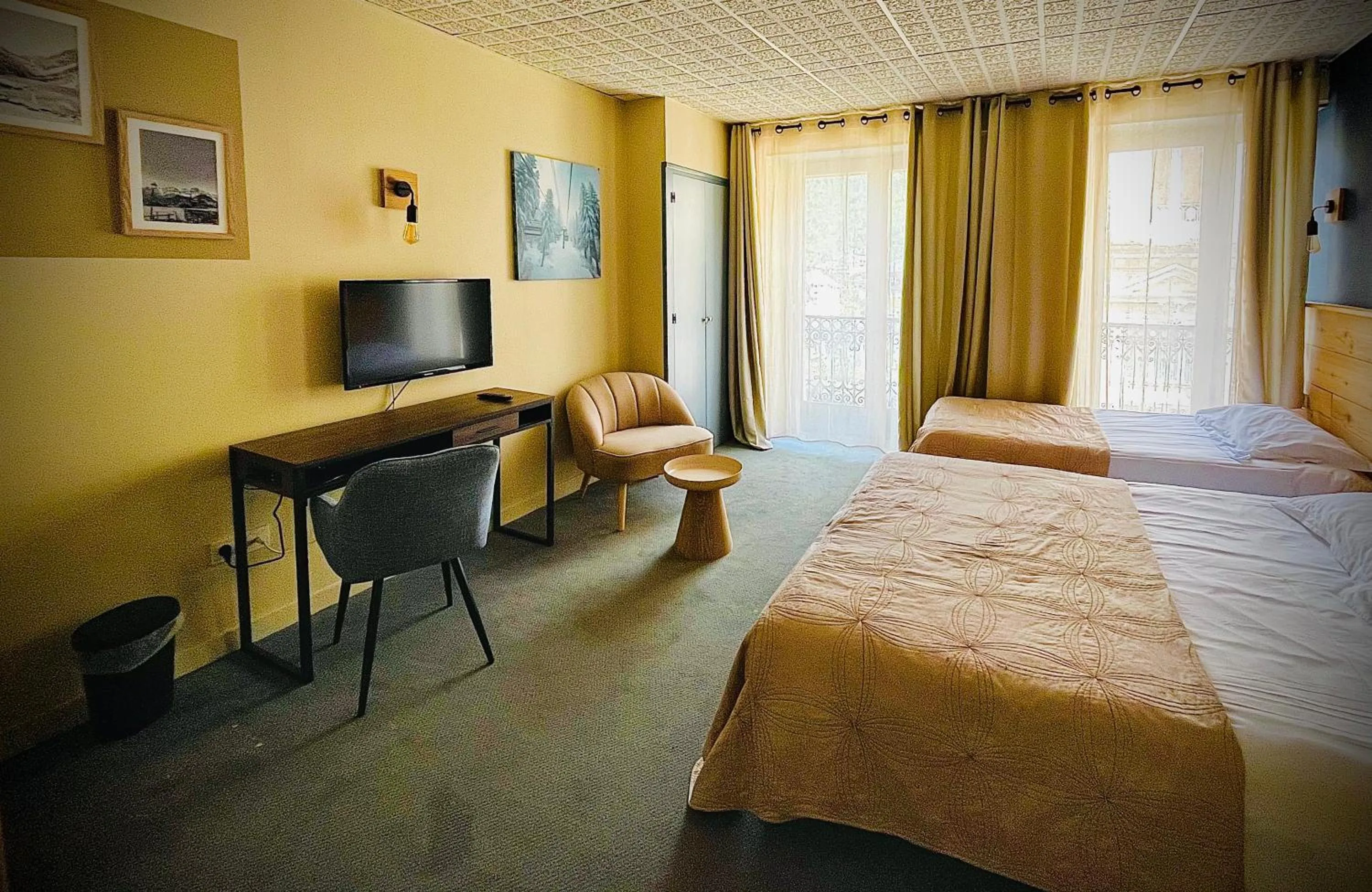 Bed in Le Sacca Hôtel restaurant