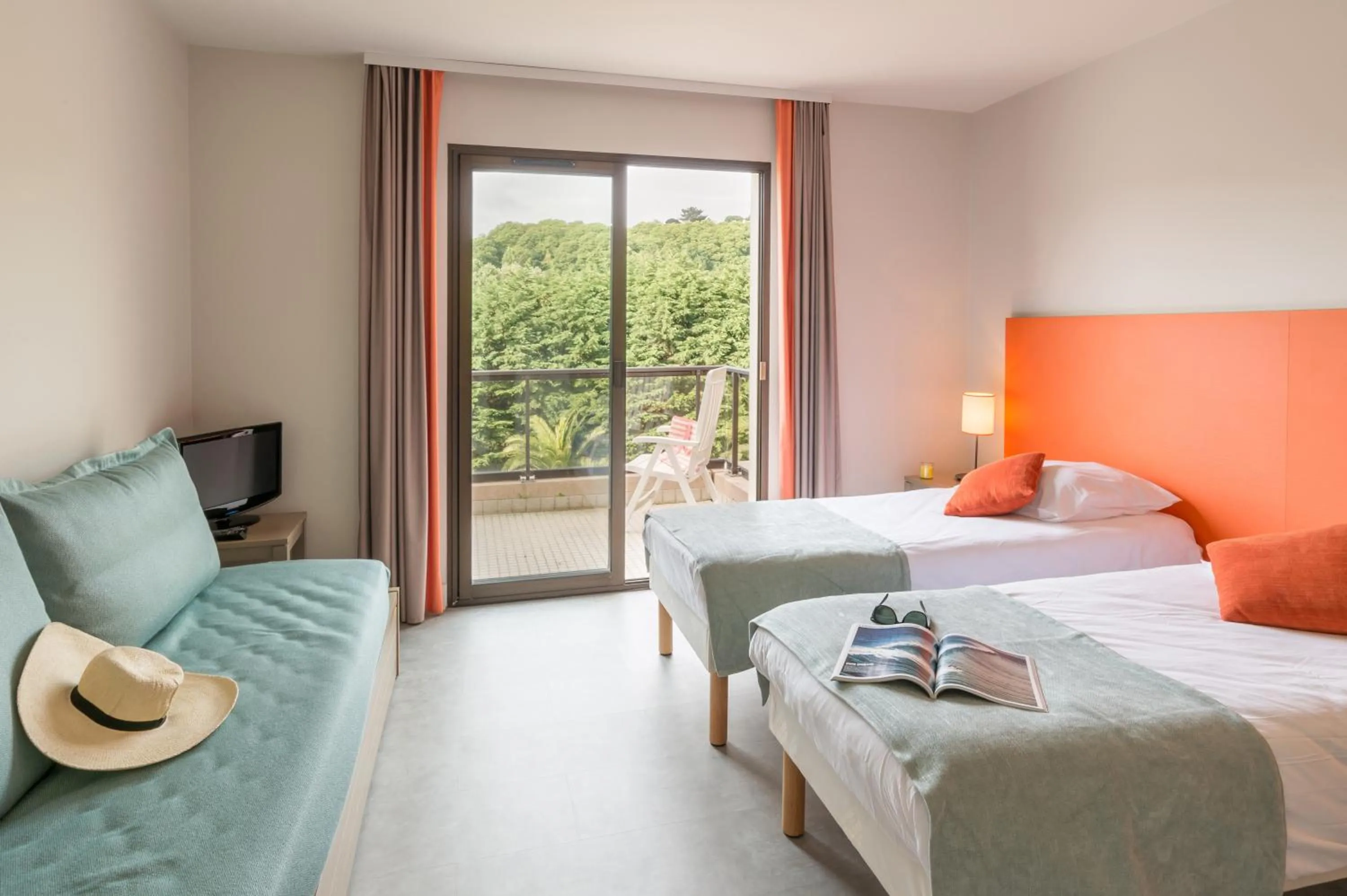 Photo of the whole room, Bed in Résidence Pierre & Vacances L'Archipel