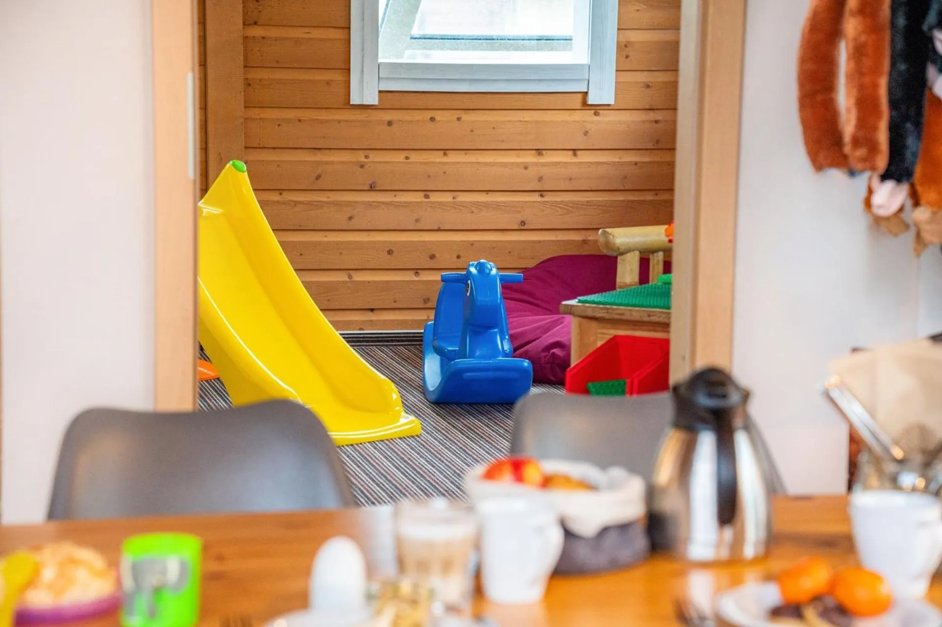 Game Room in Aparthotel Tropenhaus Bansin