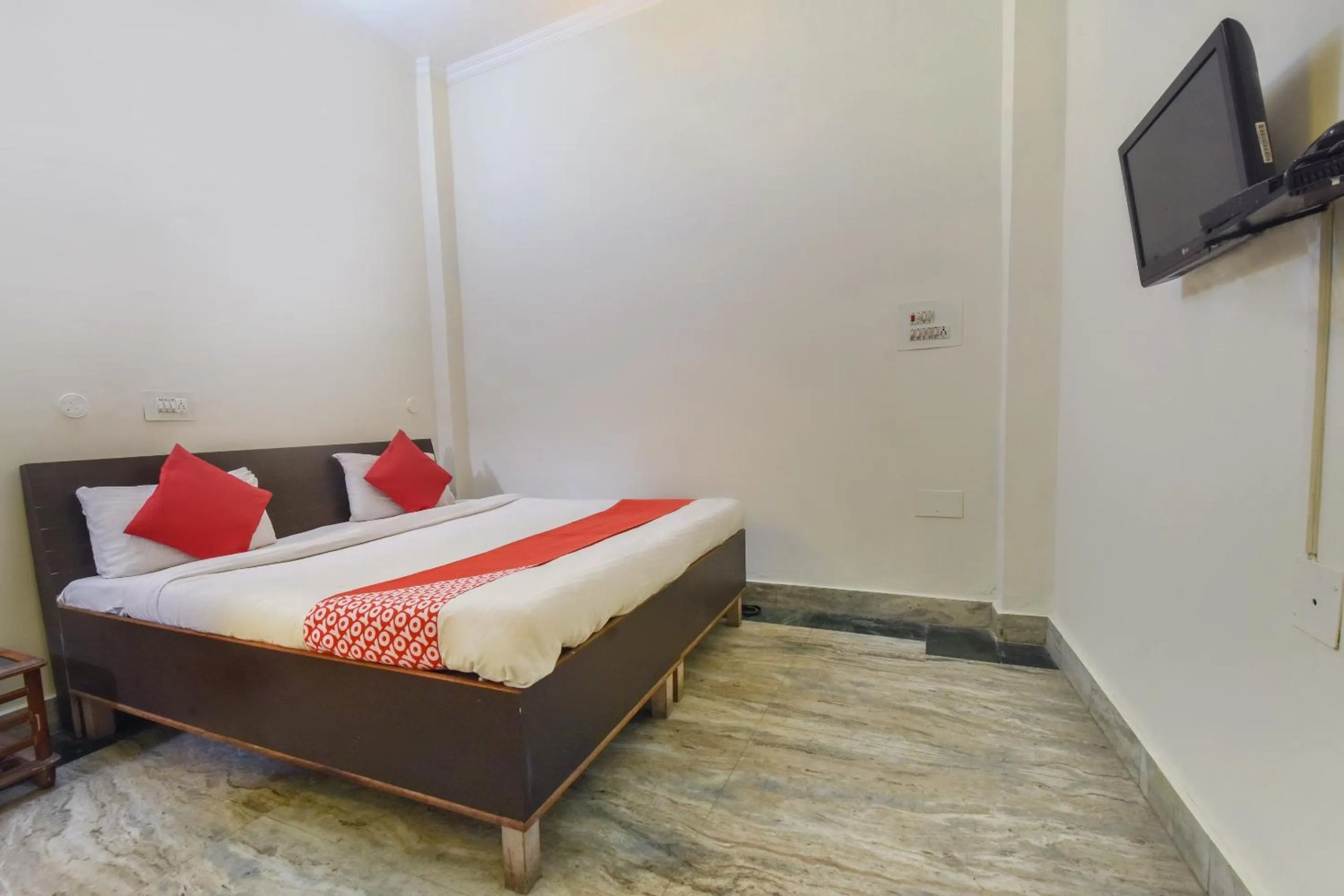 Standard Double Room - single occupancy in Hotel O Shree Laxmi Palace