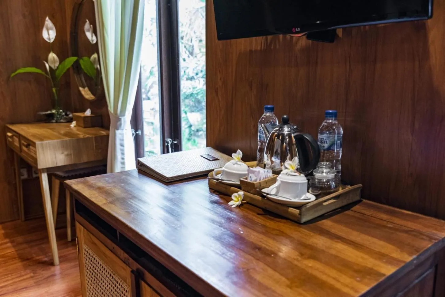 minibar in The Alus Cottage and Villa