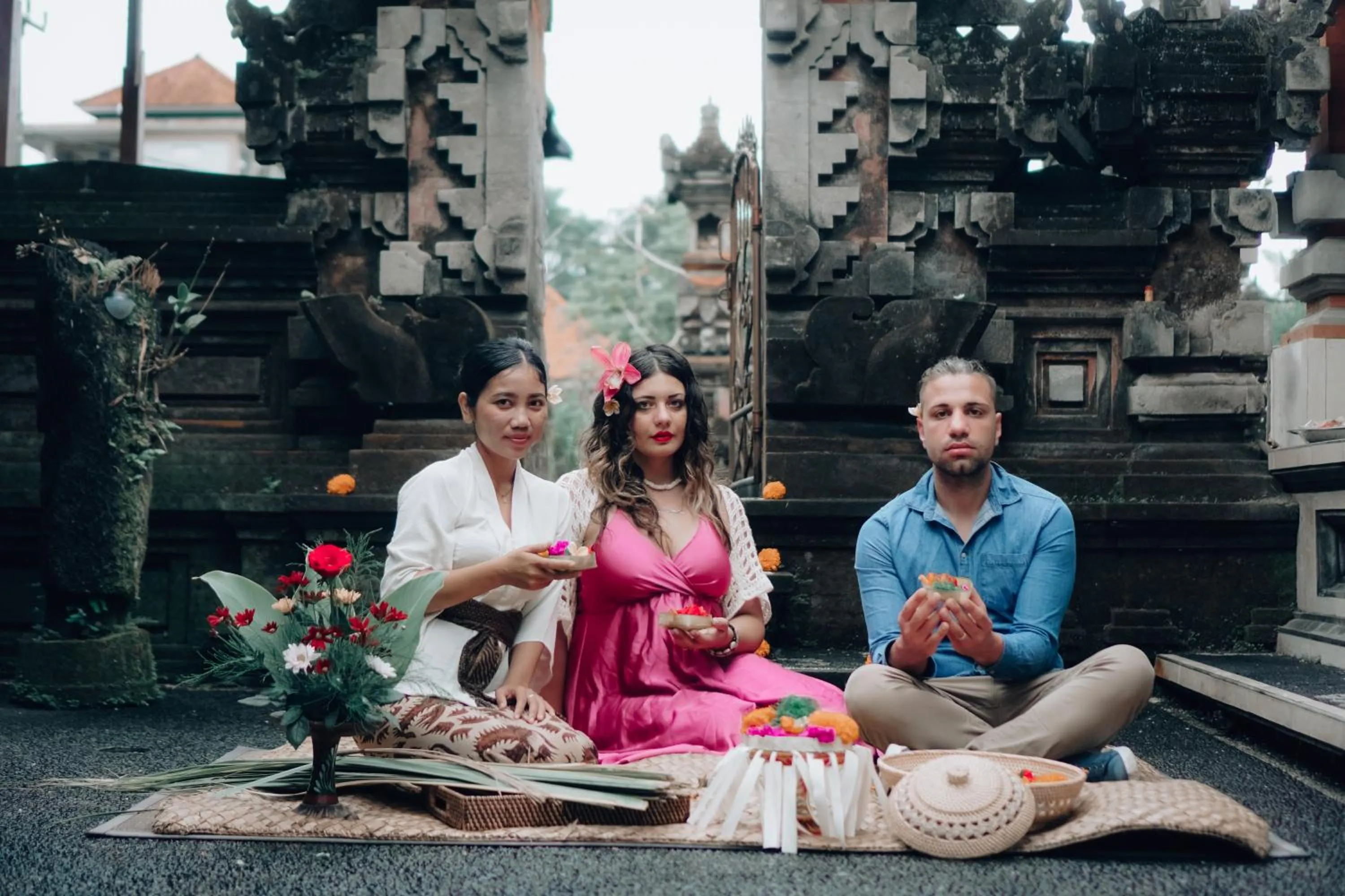 Guests in The Alus Cottage and Villa