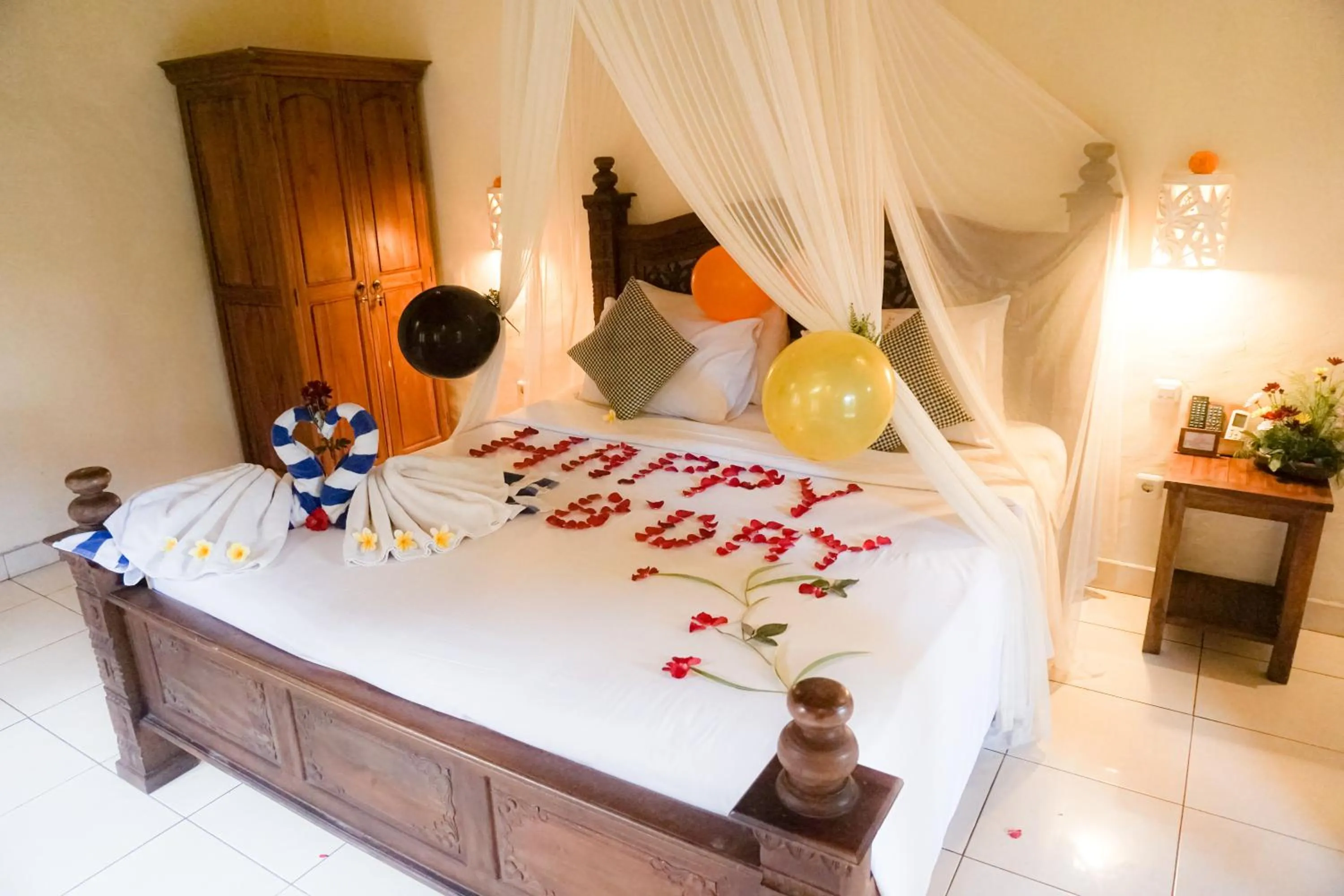 Bed in The Alus Cottage and Villa