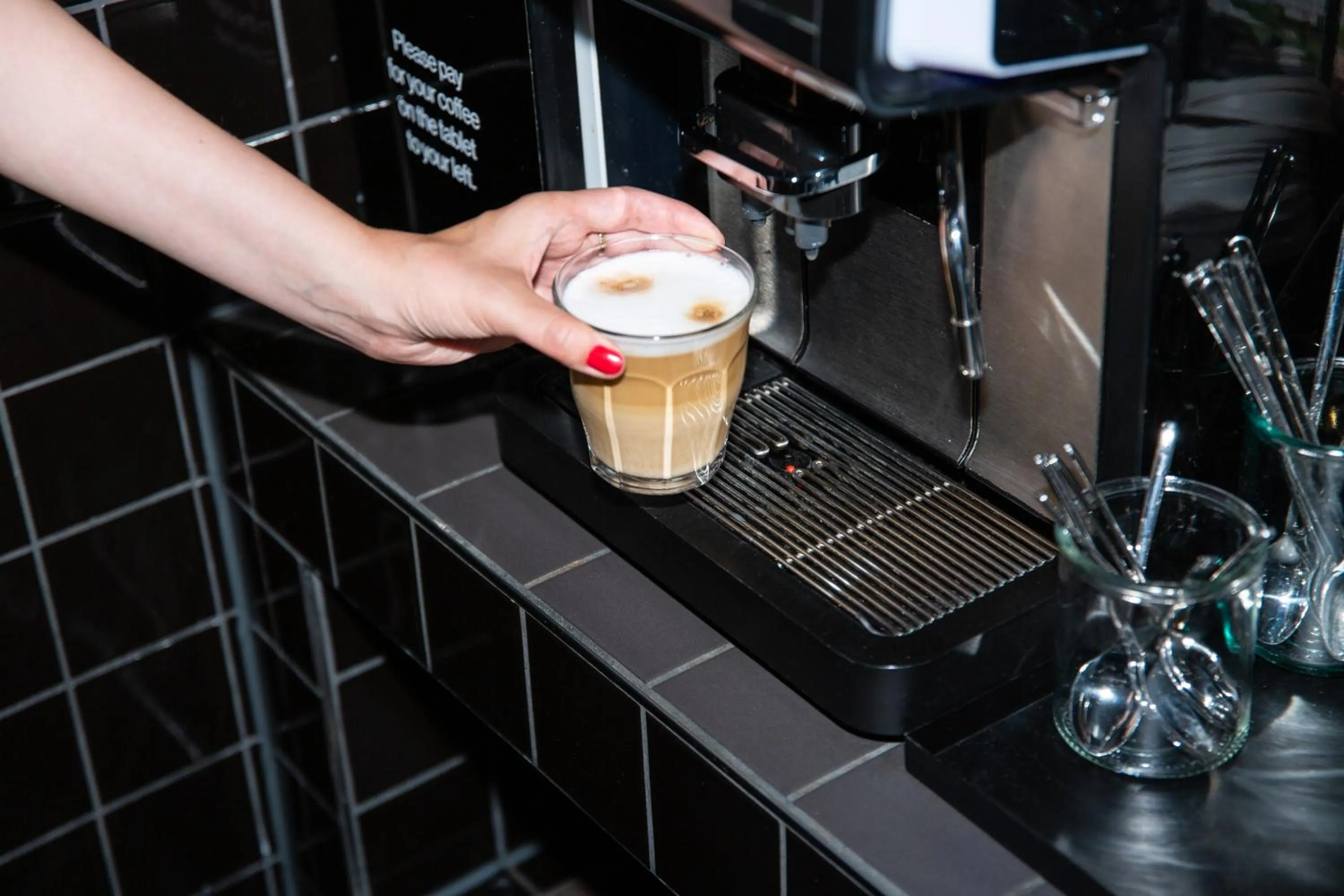 Coffee/tea facilities in STAYERY Berlin Friedrichshain
