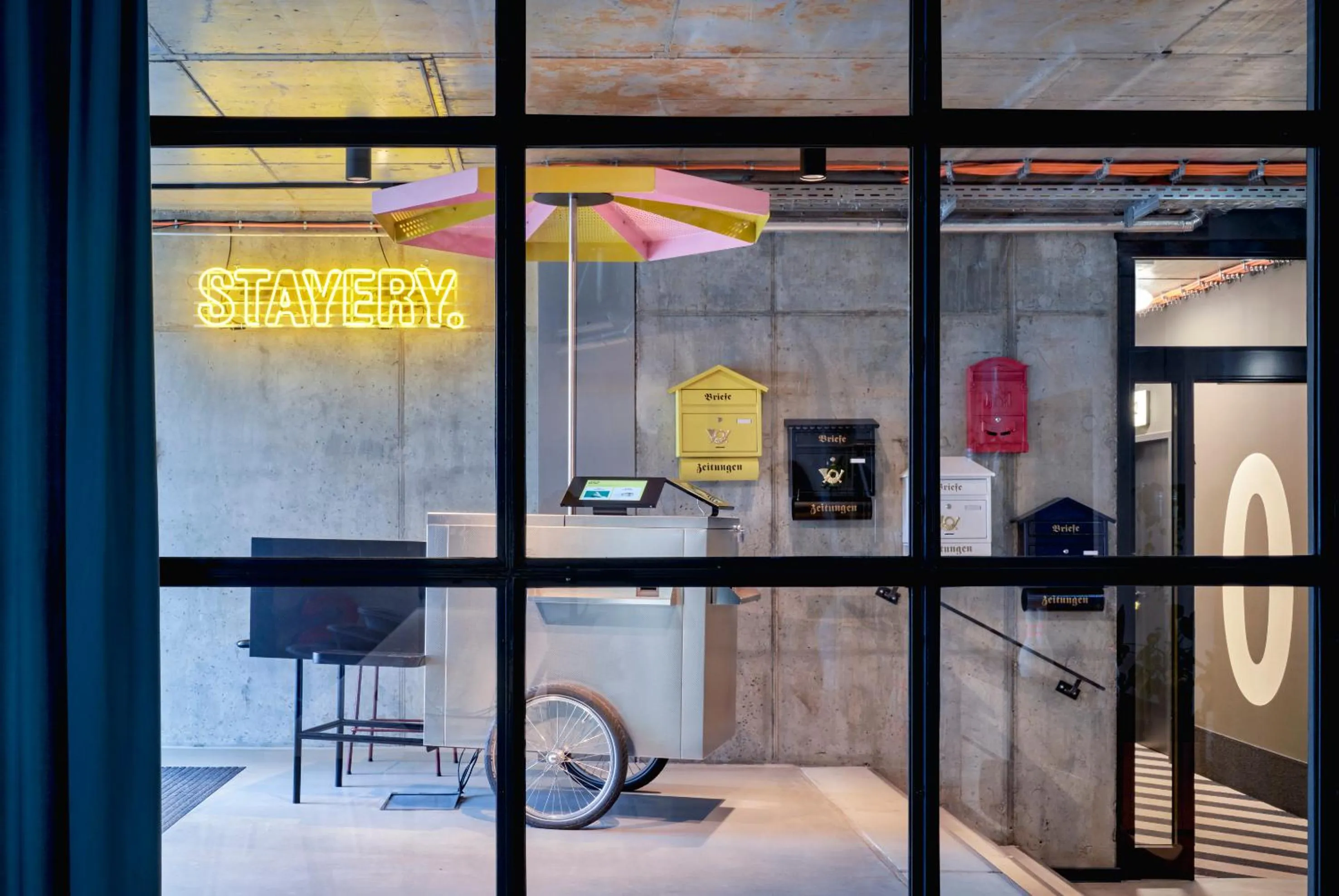 Lobby or reception in STAYERY Berlin Friedrichshain