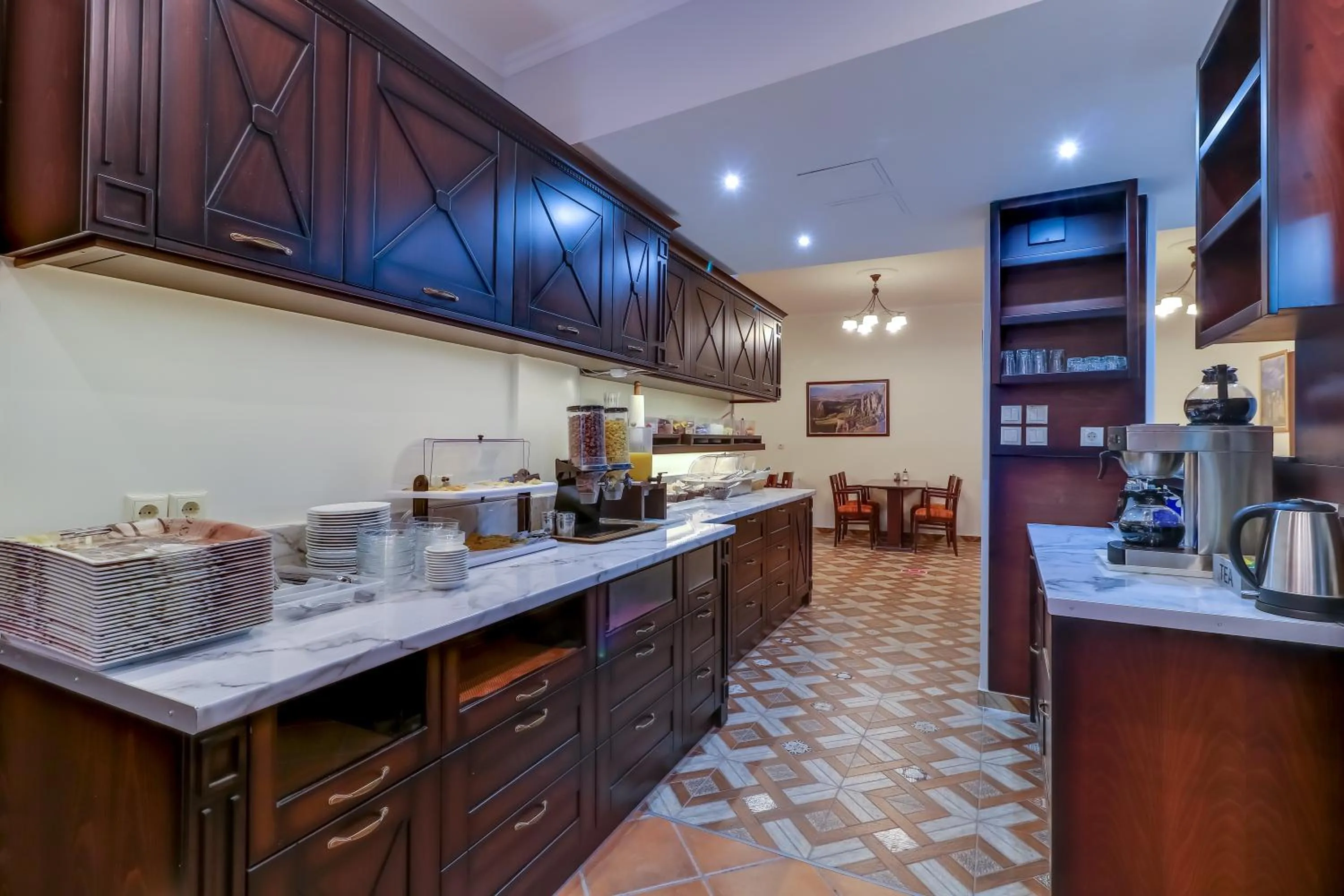 Buffet breakfast in Alsos House