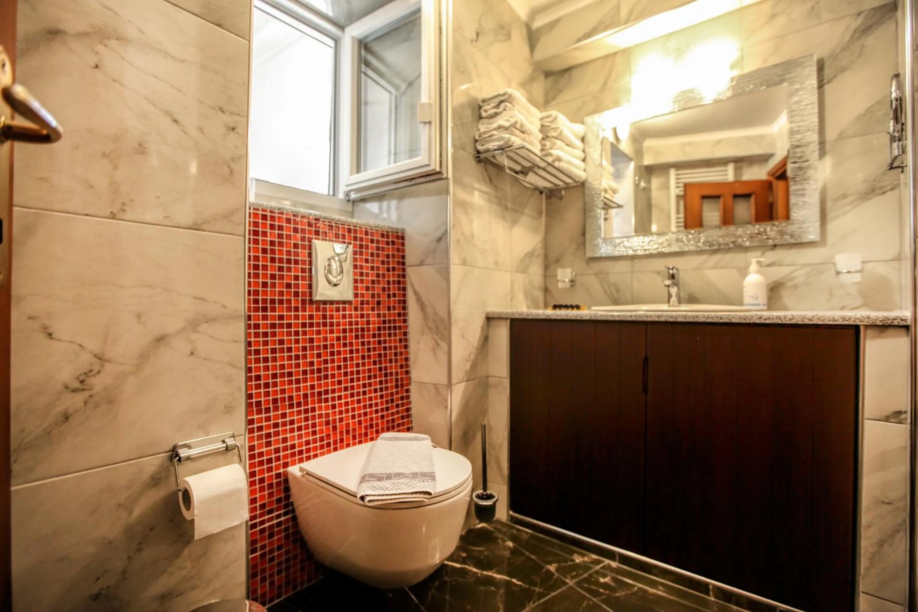 Bathroom in Alsos House