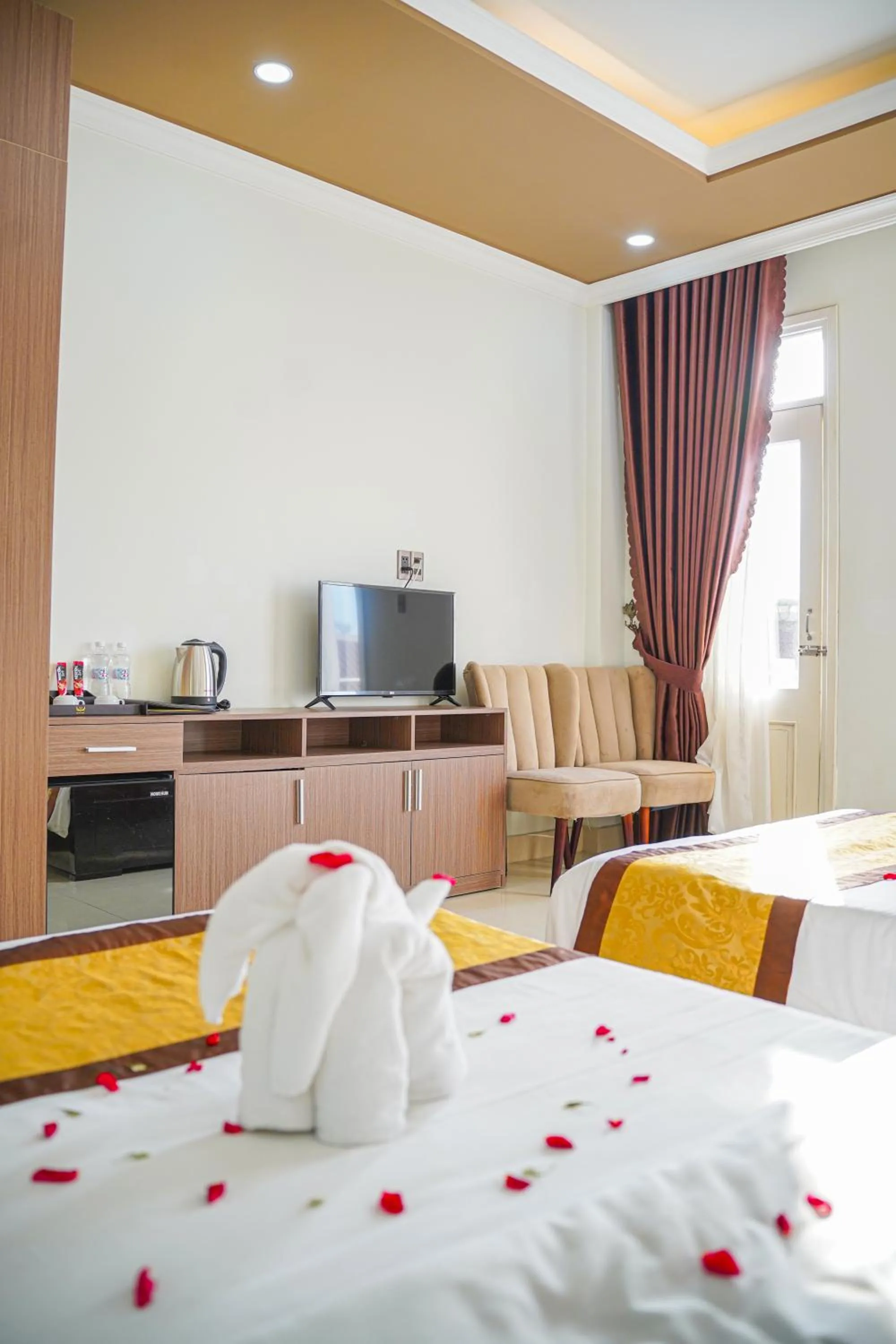 Bed in Dat Anh Hotel