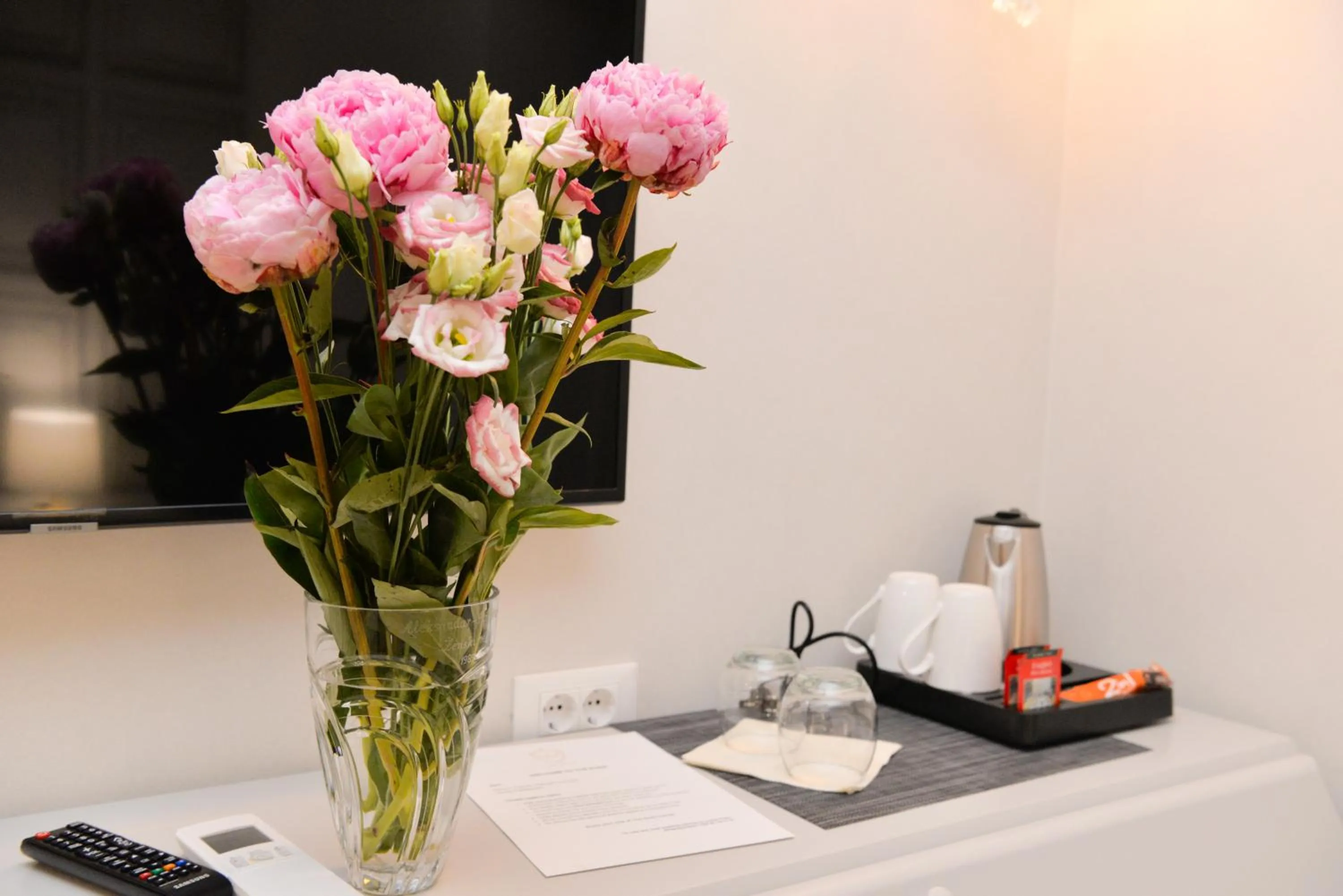 Coffee/tea facilities in The Duke luxury rooms