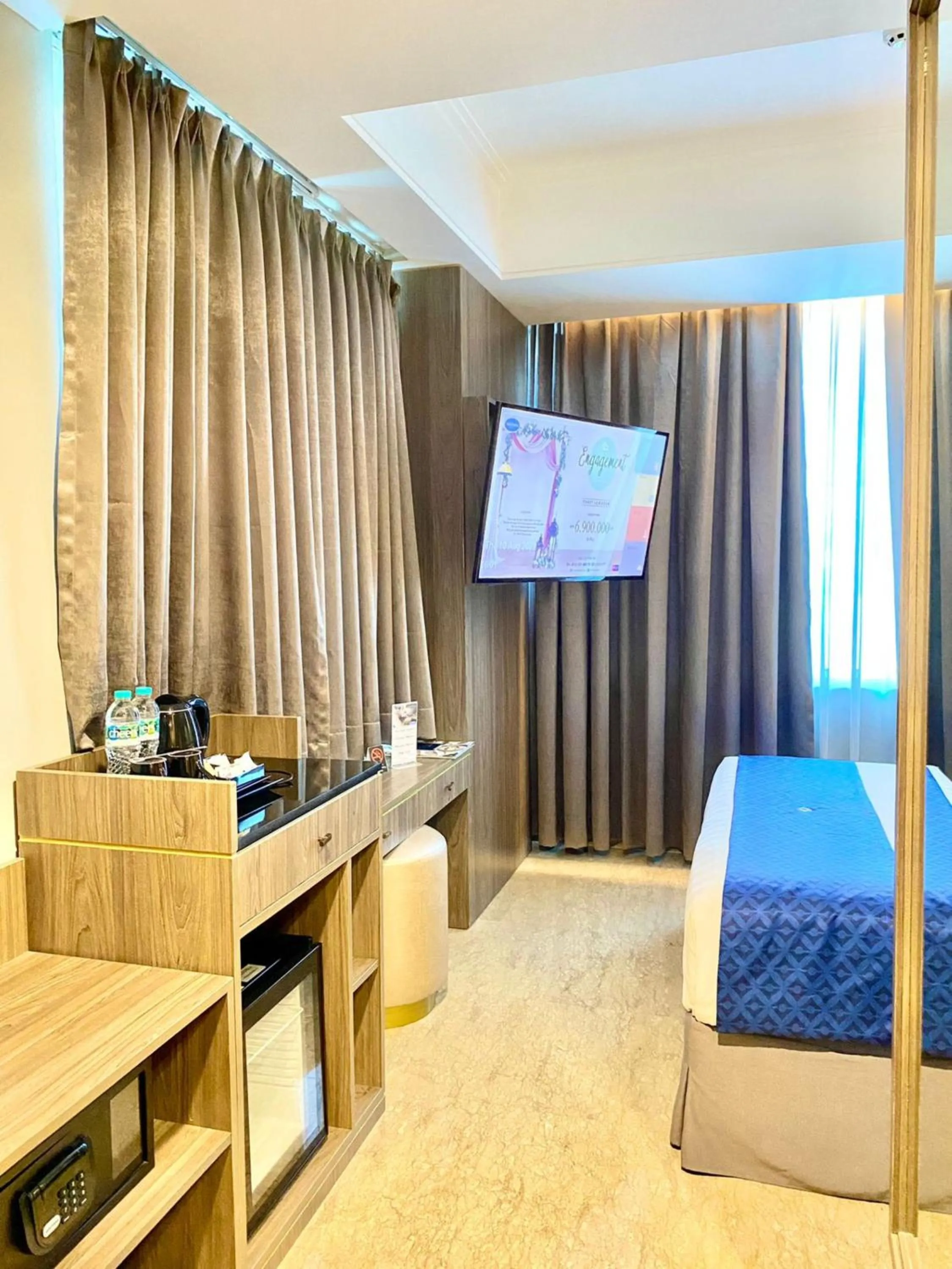 Floor plan, Bed in Arthama Hotel Wahid Hasyim Jakarta