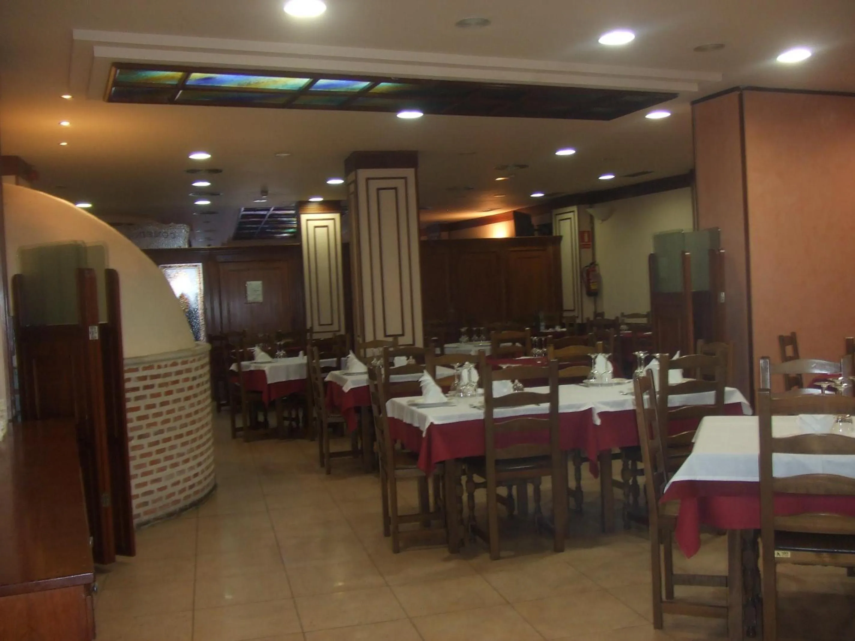 Restaurant/places to eat in Hotel Vadorrey