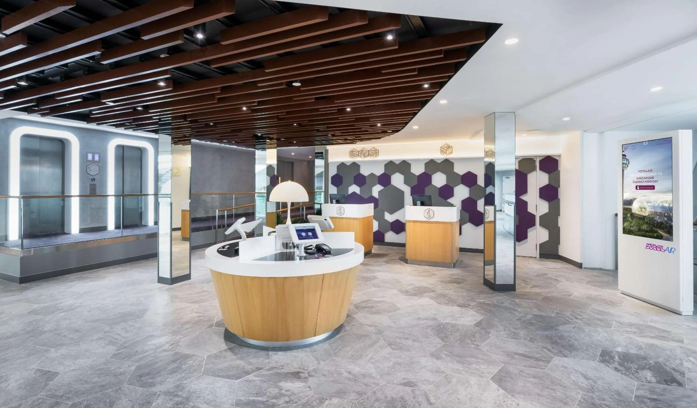 Lobby or reception in YOTELAIR Singapore Changi Airport Landside