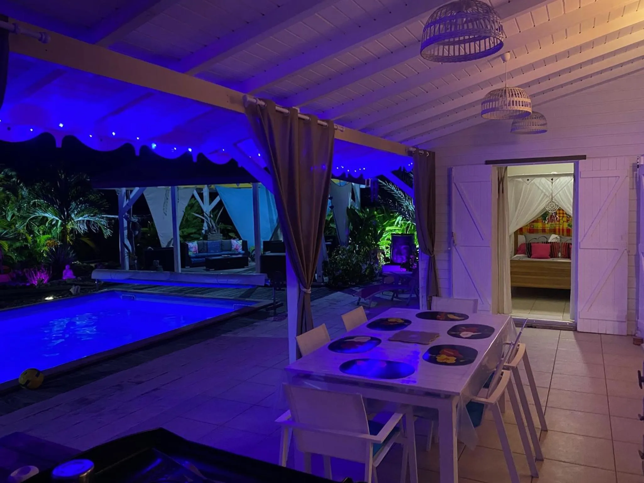 Garden view in Au Bel'vue chez Sandrine "Gite & Chambre d'hôtes"