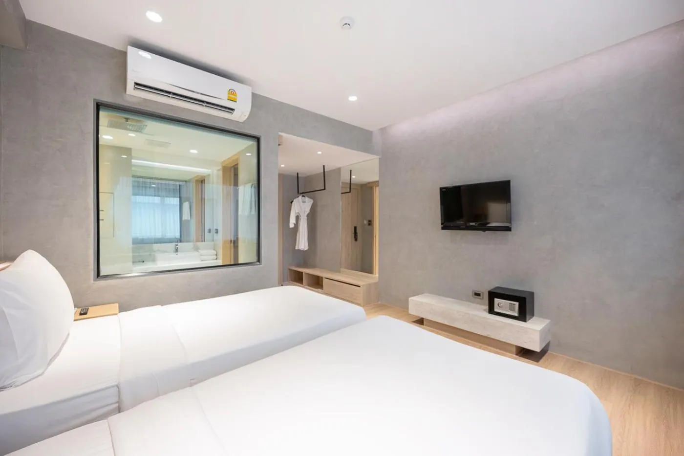 Floor plan, Bed in Loft Bangkok Hotel