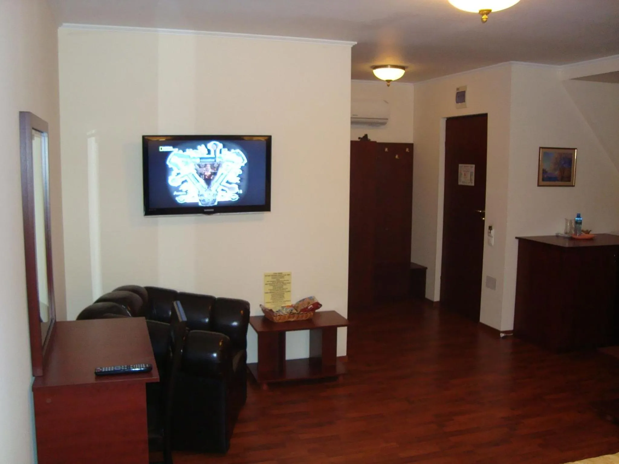 TV and multimedia in Casa Maria Arges