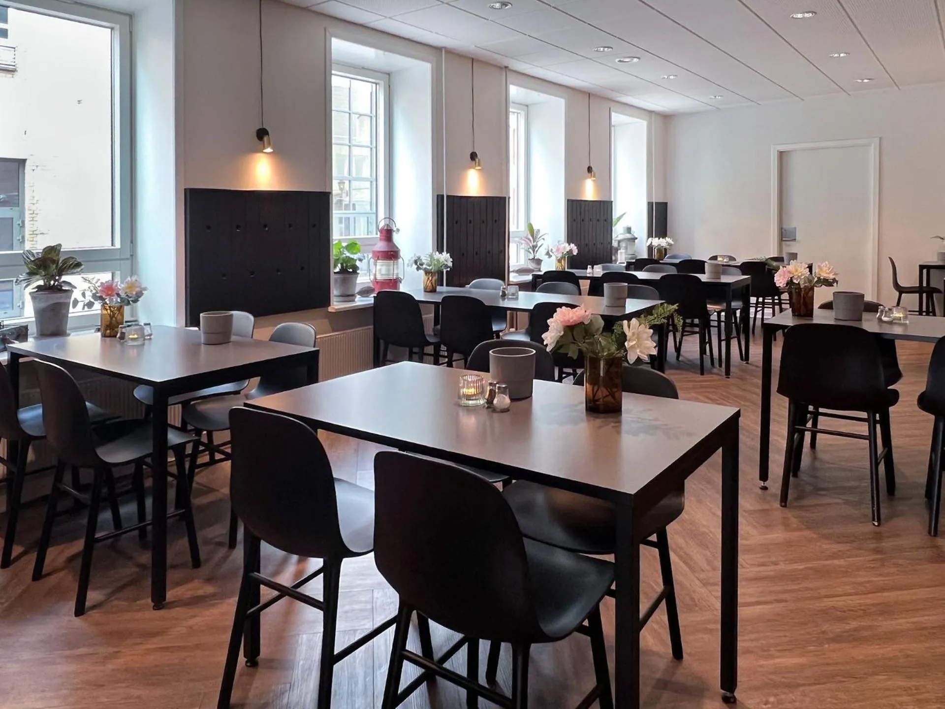 Buffet breakfast in Hotel Frederikshavn