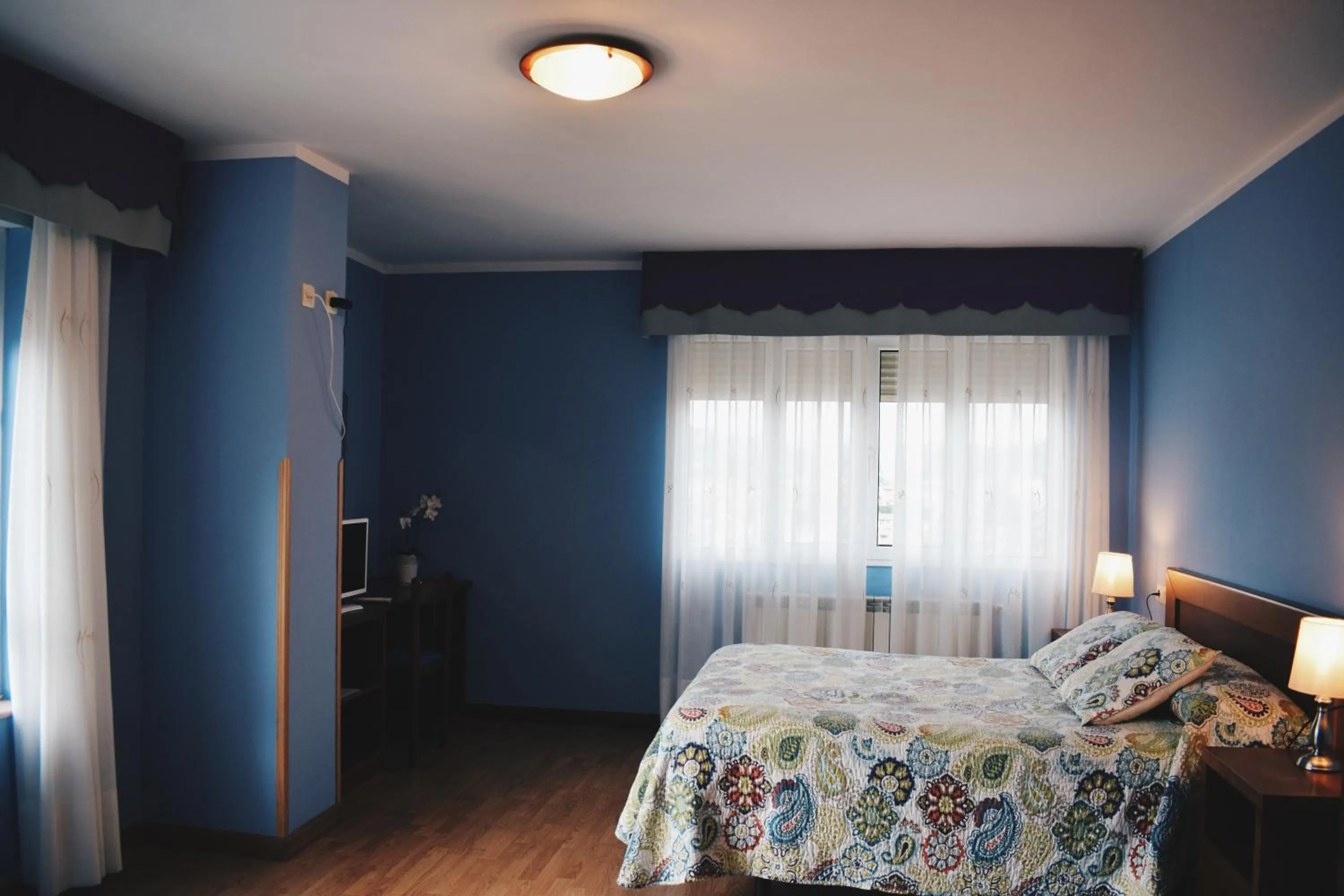 Photo of the whole room, Bed in Hotel Brisas del Sella