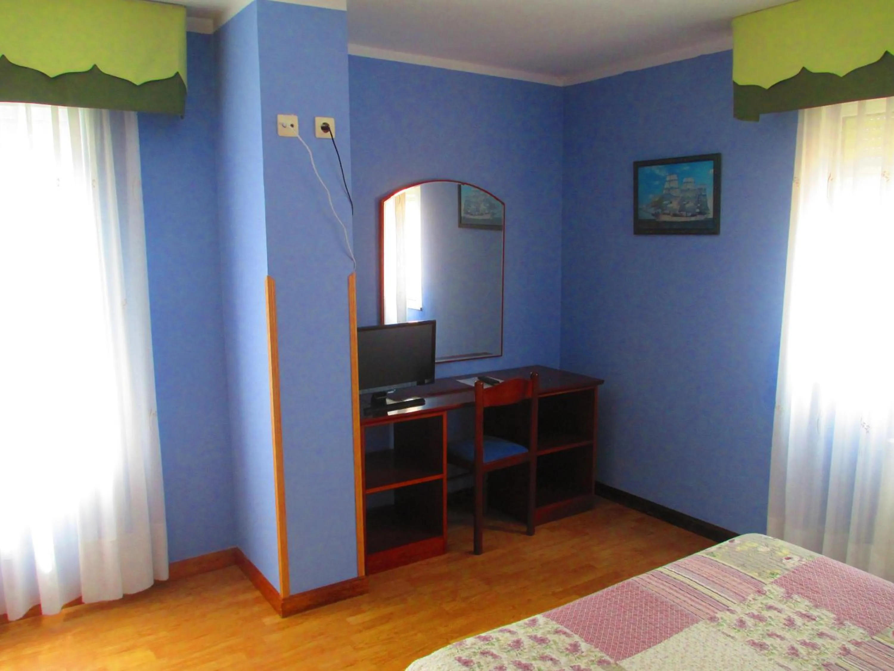 Photo of the whole room, Bed in Hotel Brisas del Sella