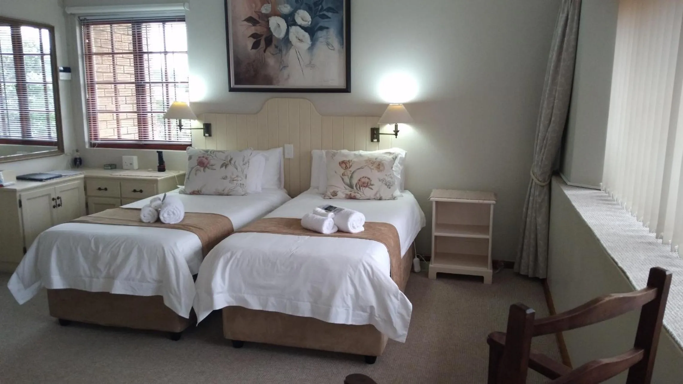 Bed in Bayside Lodge Garden Route B&B