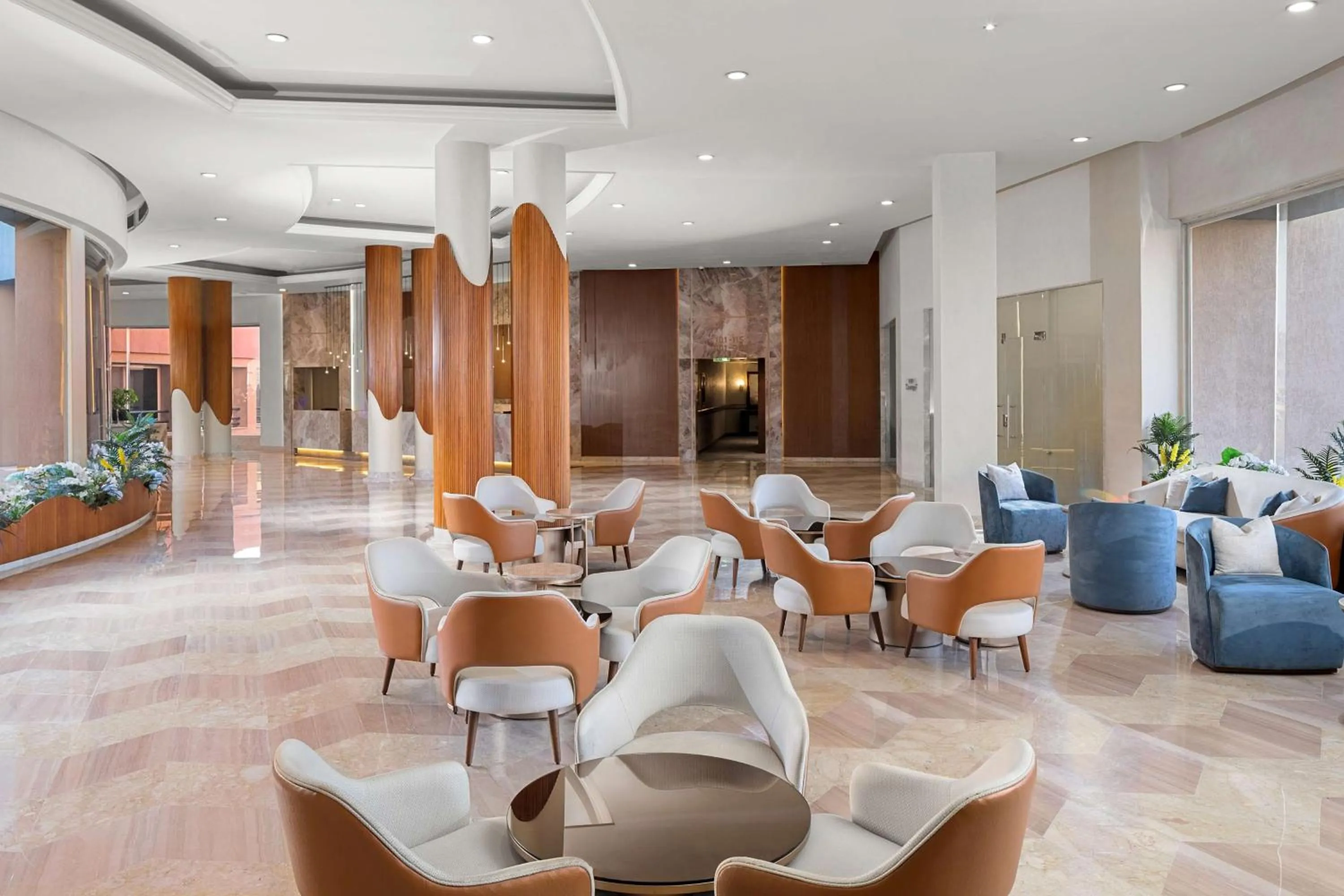 Lobby or reception in Hilton Alexandria Green Plaza