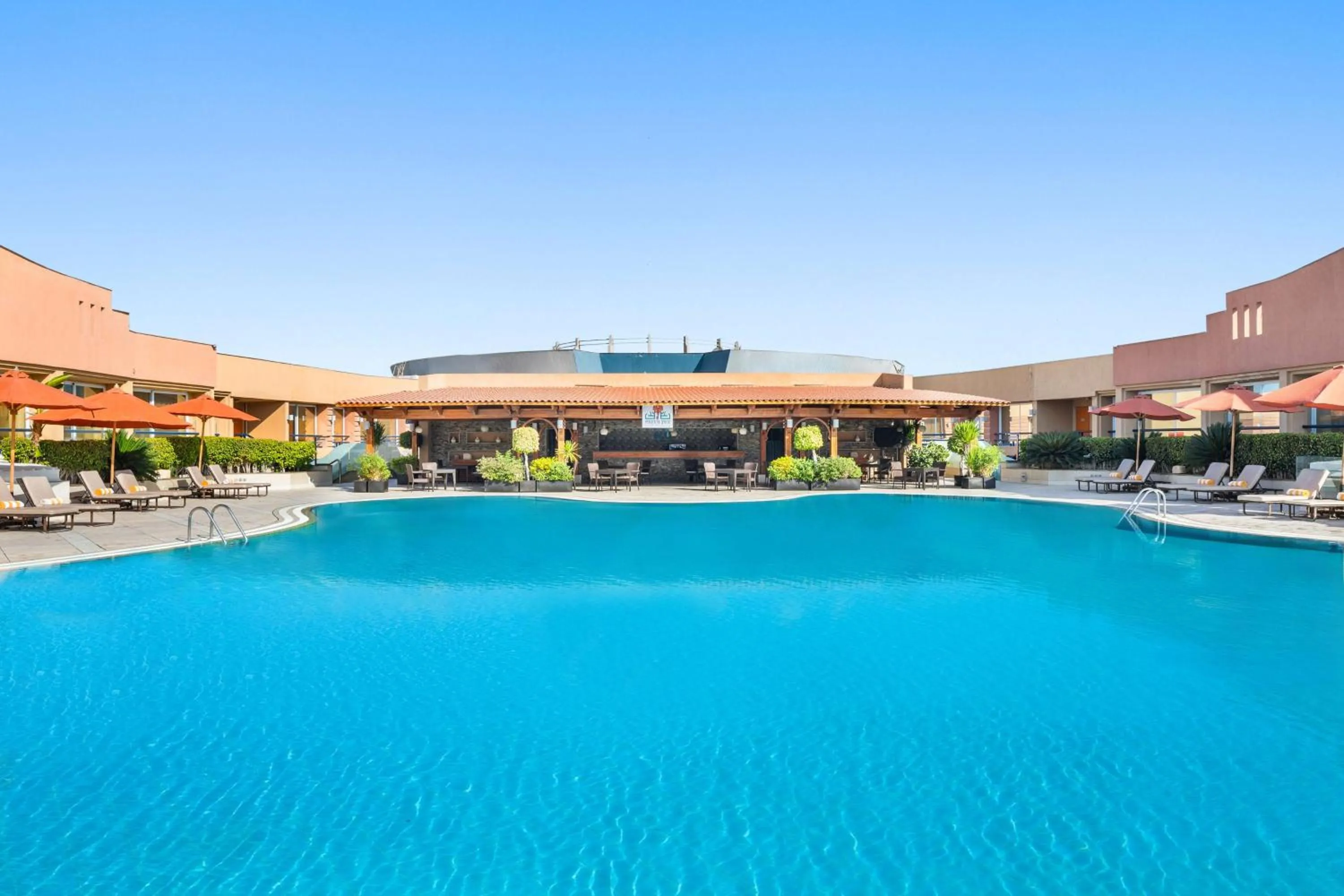 Pool view in Hilton Alexandria Green Plaza