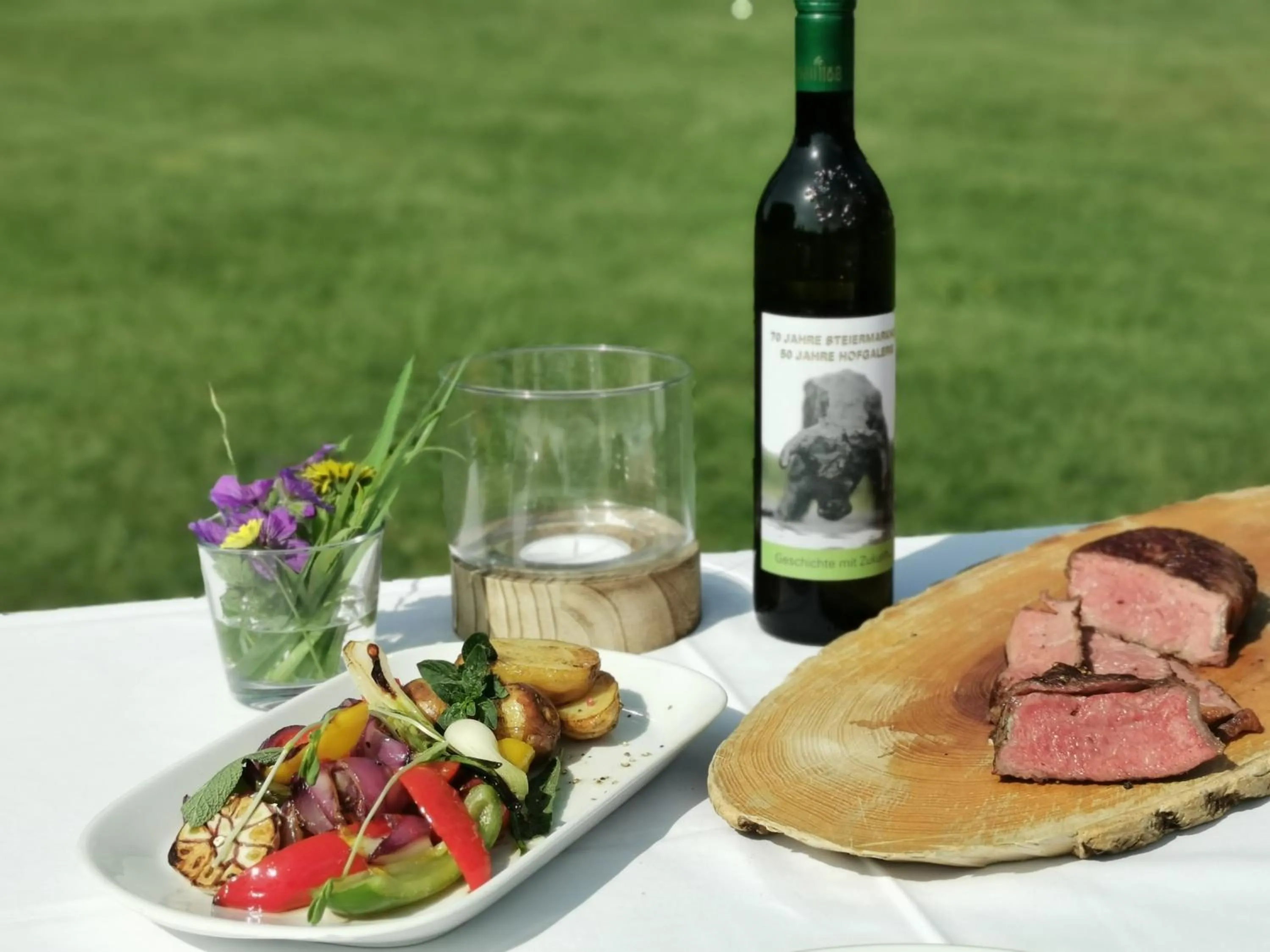 Restaurant/places to eat in Hotel Steiermarkhof Graz - Aus Holz gebaut, von Hügeln geküsst