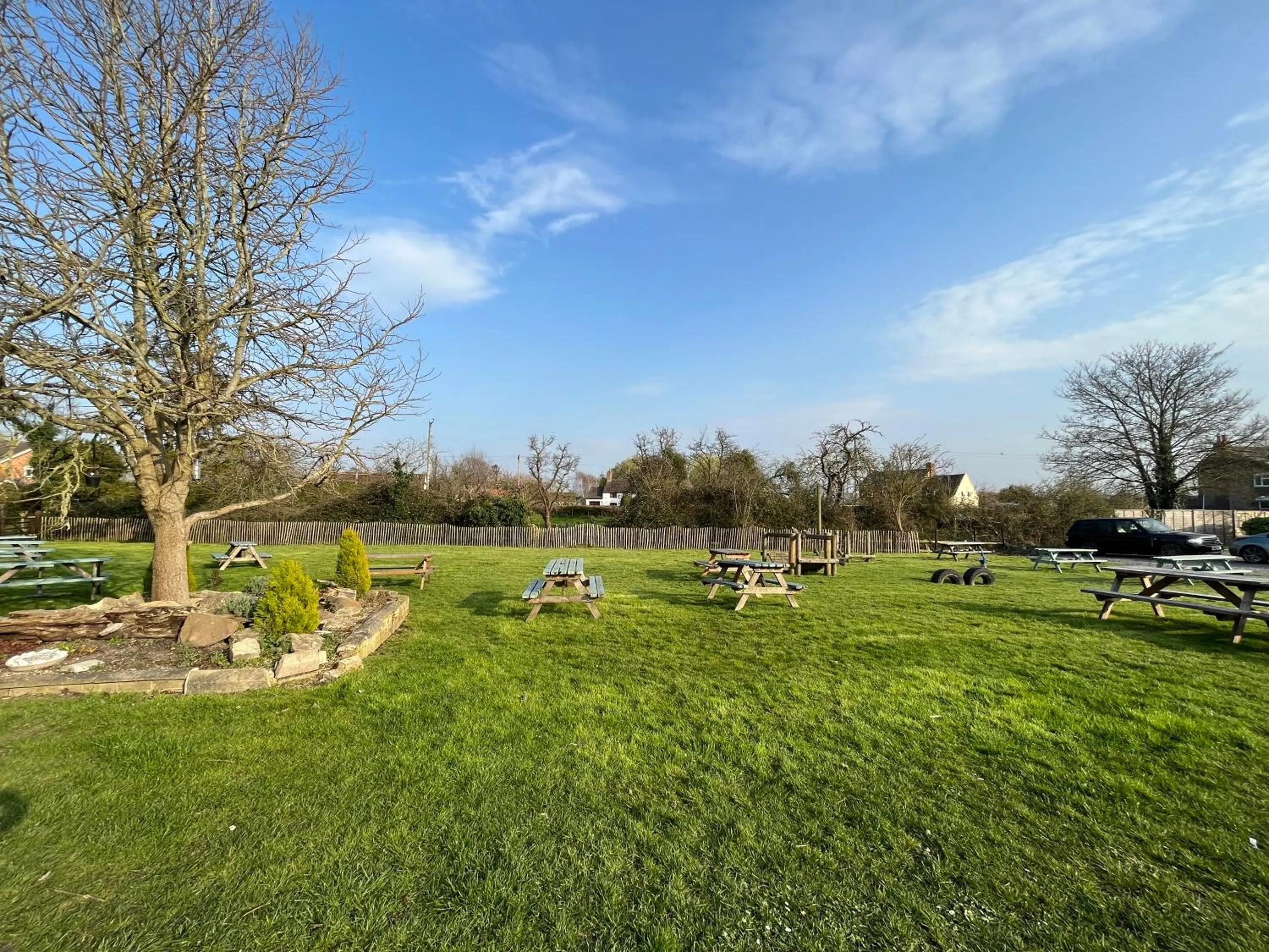 Garden in The Ship Inn - Self Catering Accommodation
