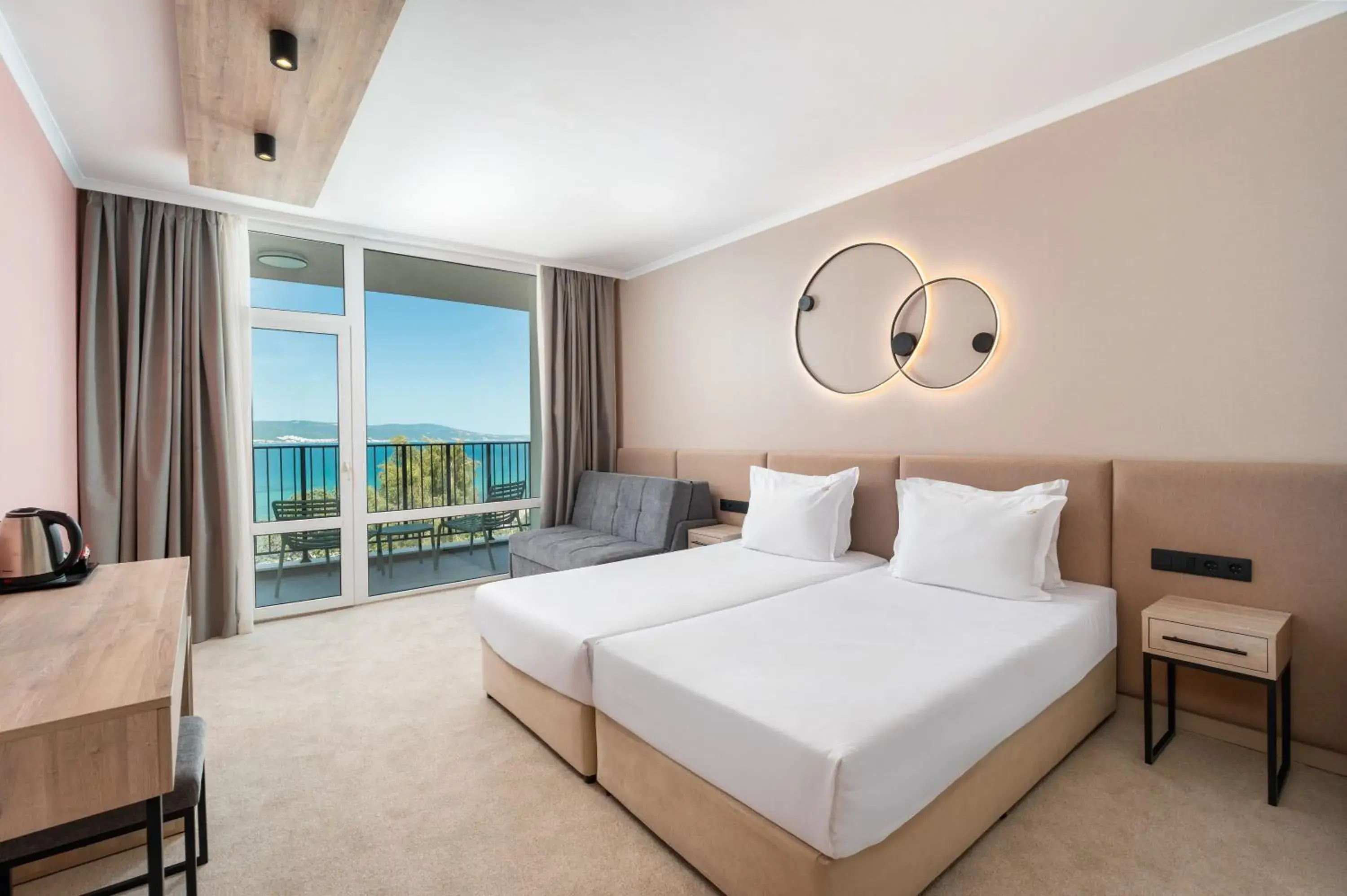 Deluxe Room with Sea View in Festa Panorama Hotel Deluxe Room with Sea View in Festa Panorama Hotel